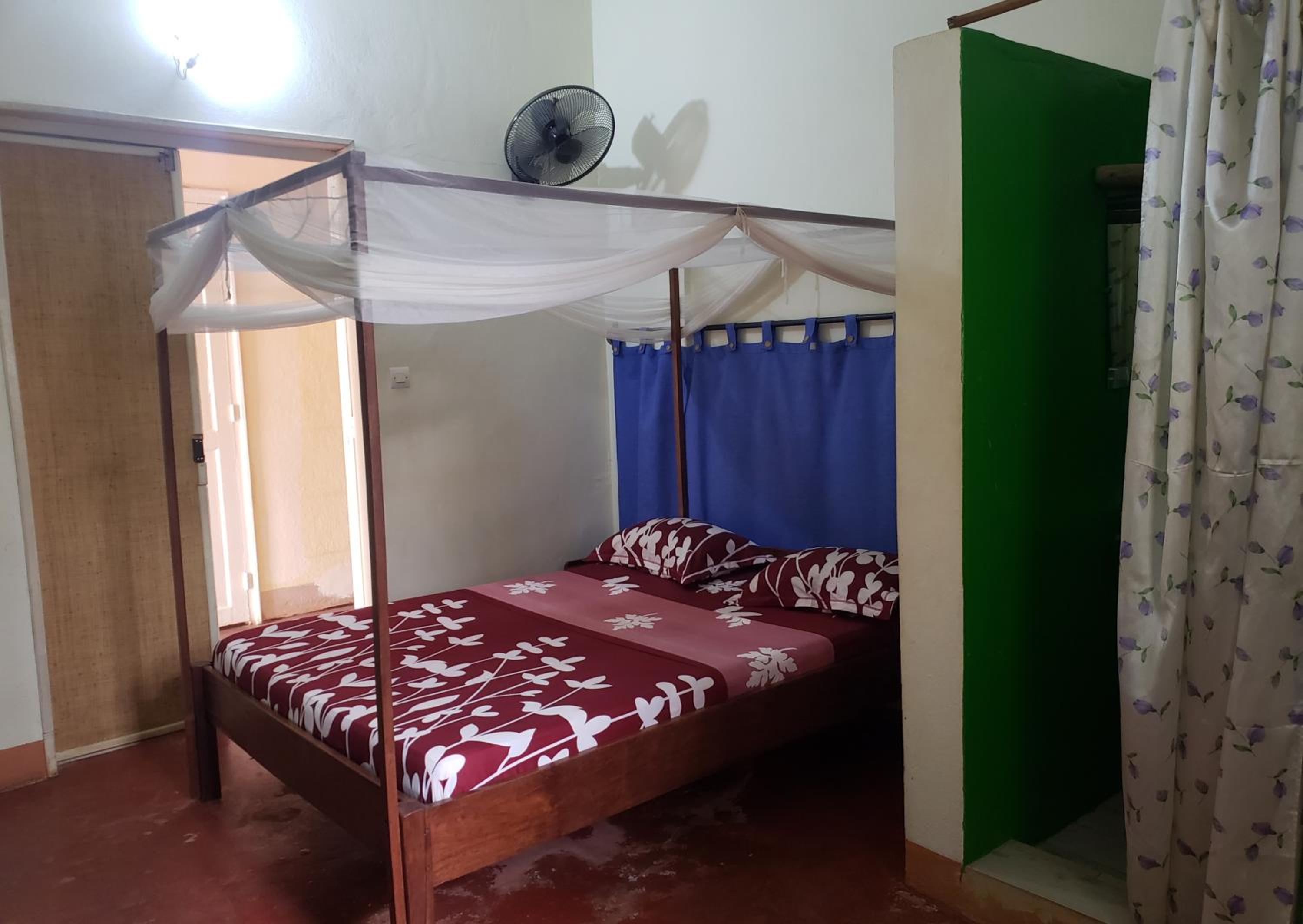 Small Double Room photo 3