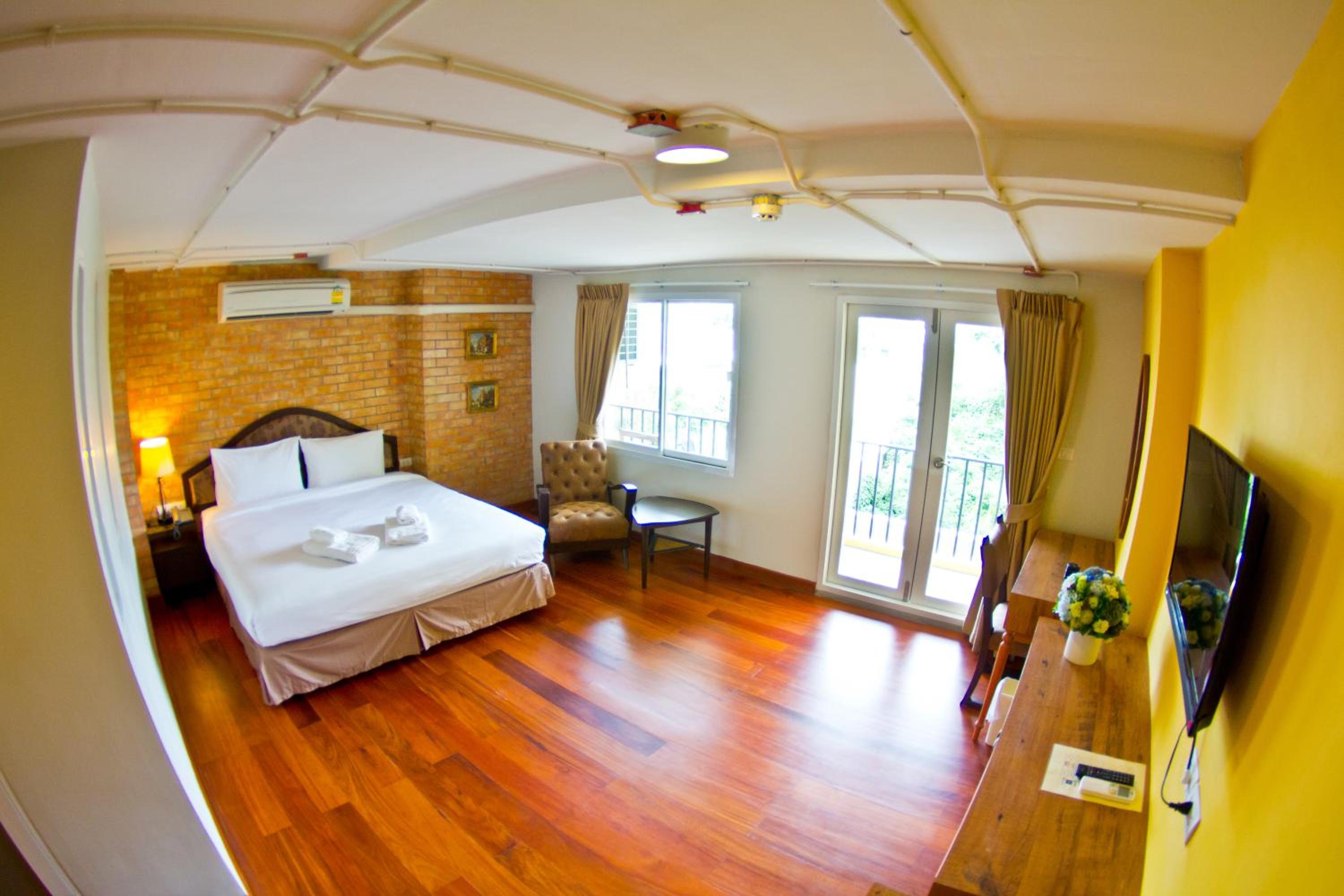 Standard Double Room photo 2