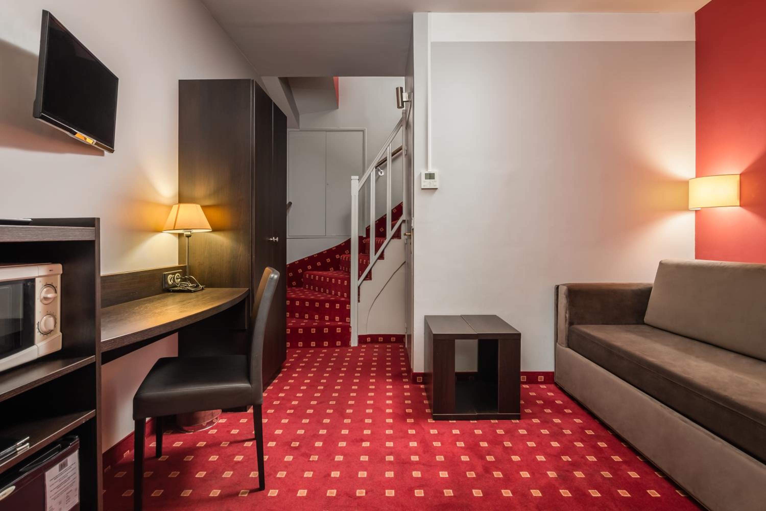 Duplex Family Suite photo 2