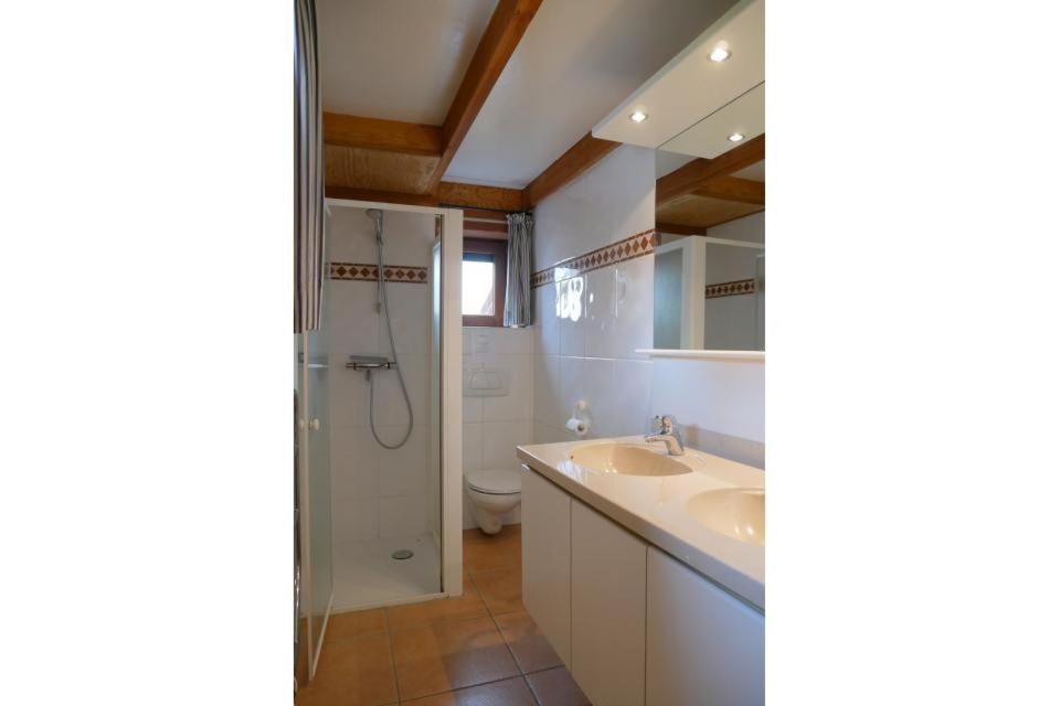 Two-Bedroom Holiday Home photo 2