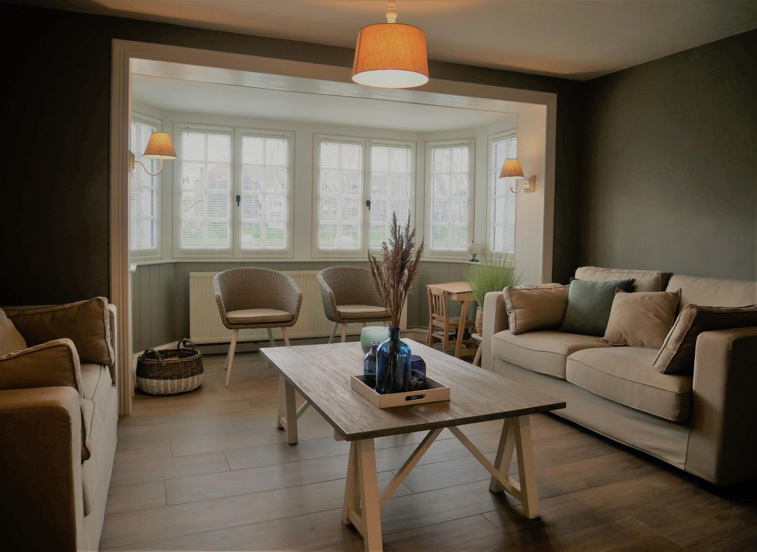 Three-Bedroom Villa photo 1