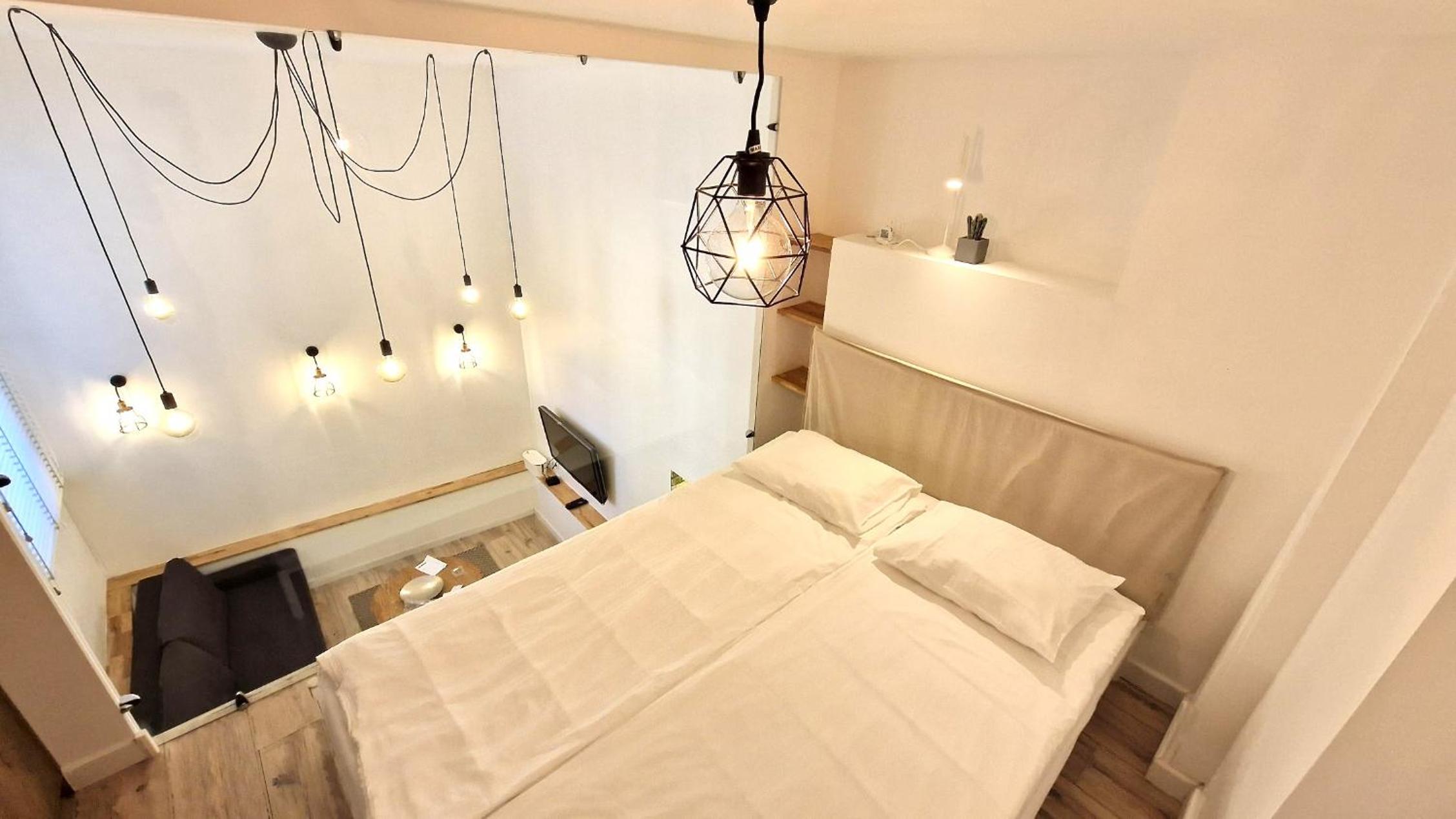 Apartment - Photo 25