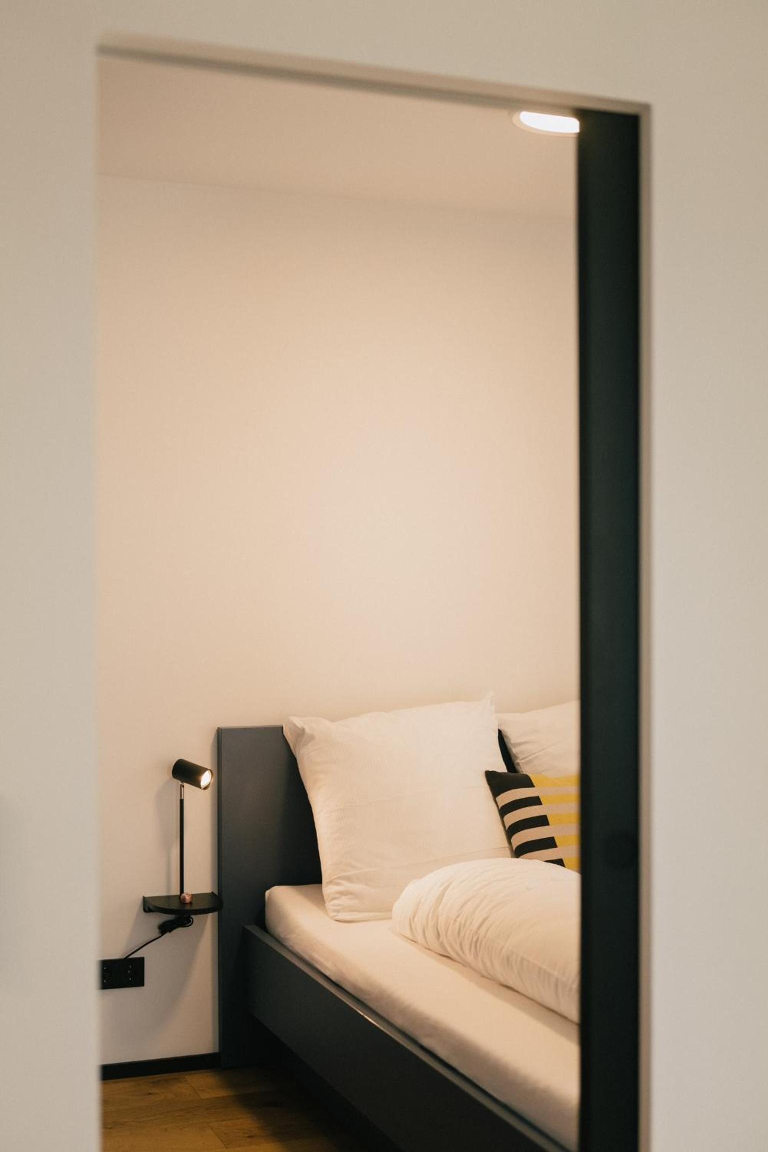 Apartment with Balcony photo 3