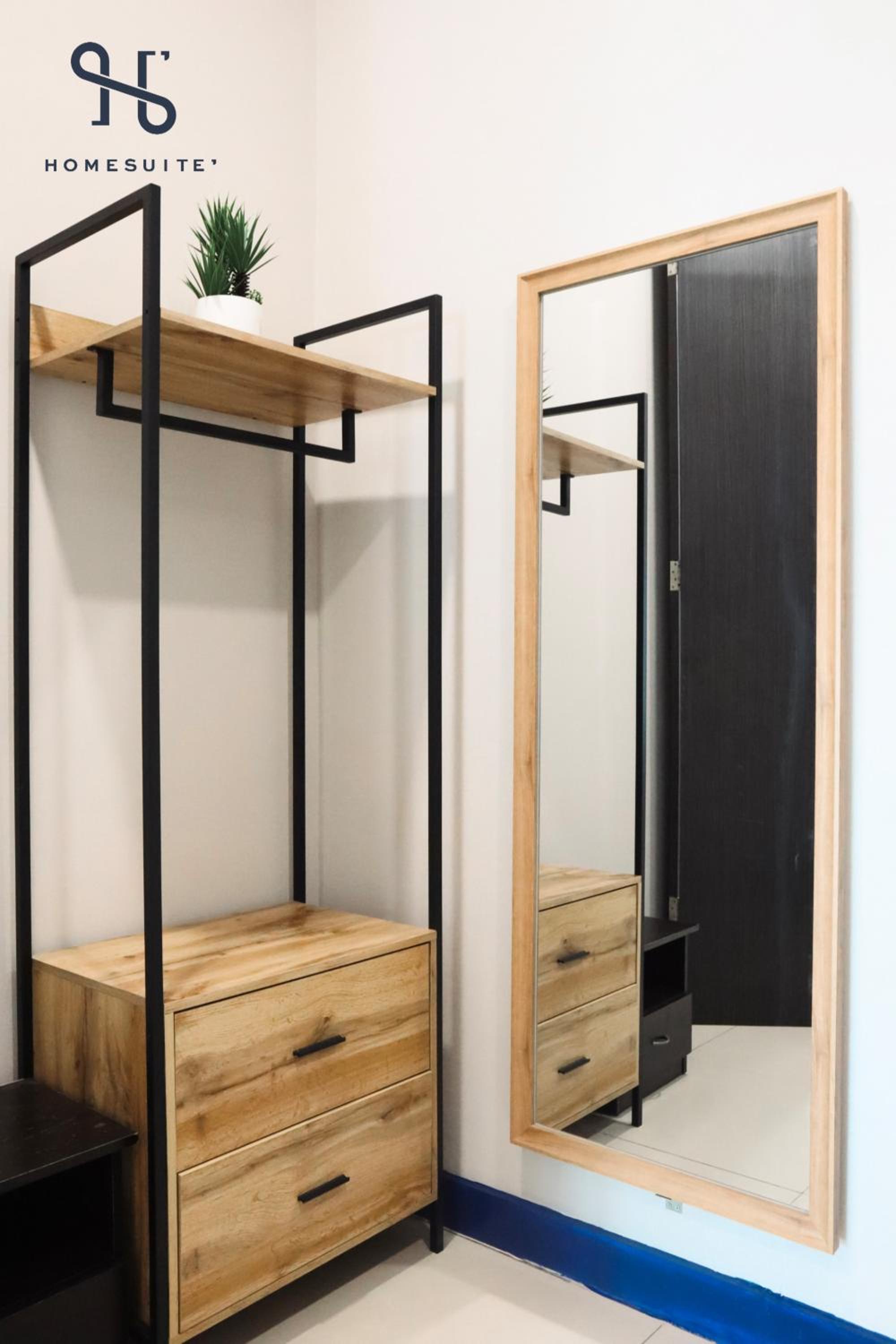 Two-Bedroom Apartment - Photo 31