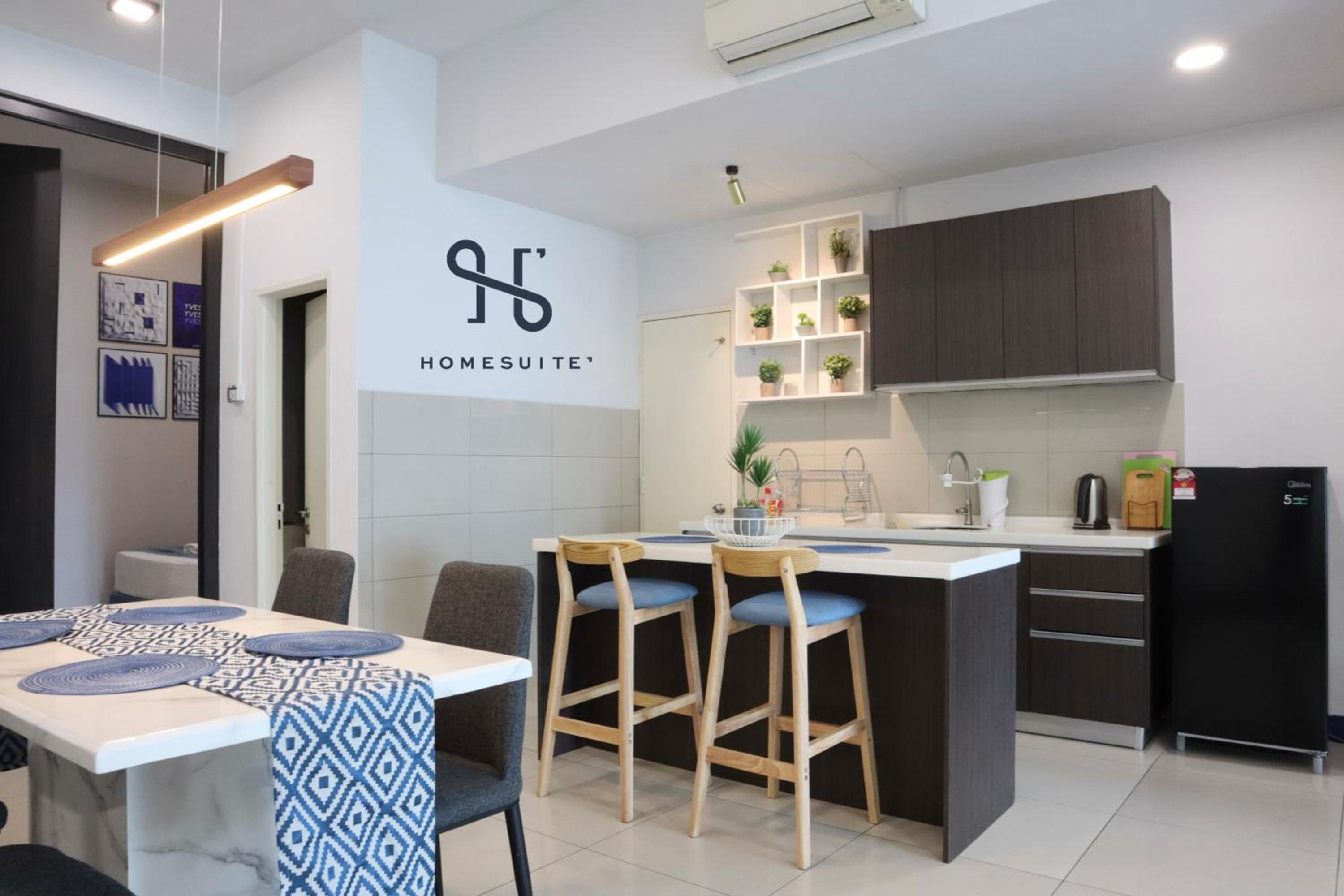Two-Bedroom Apartment - Photo 15