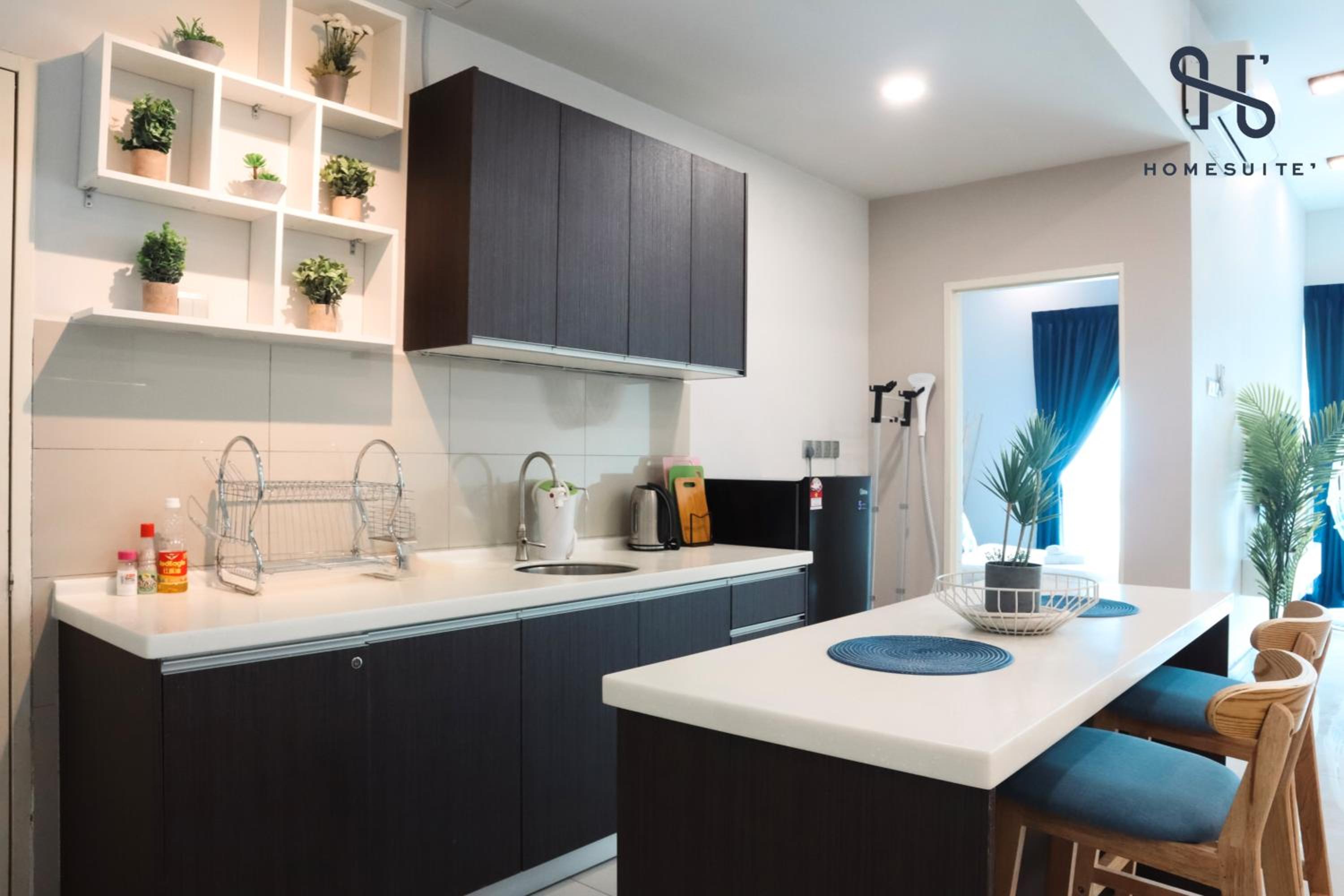 Two-Bedroom Apartment - Photo 16