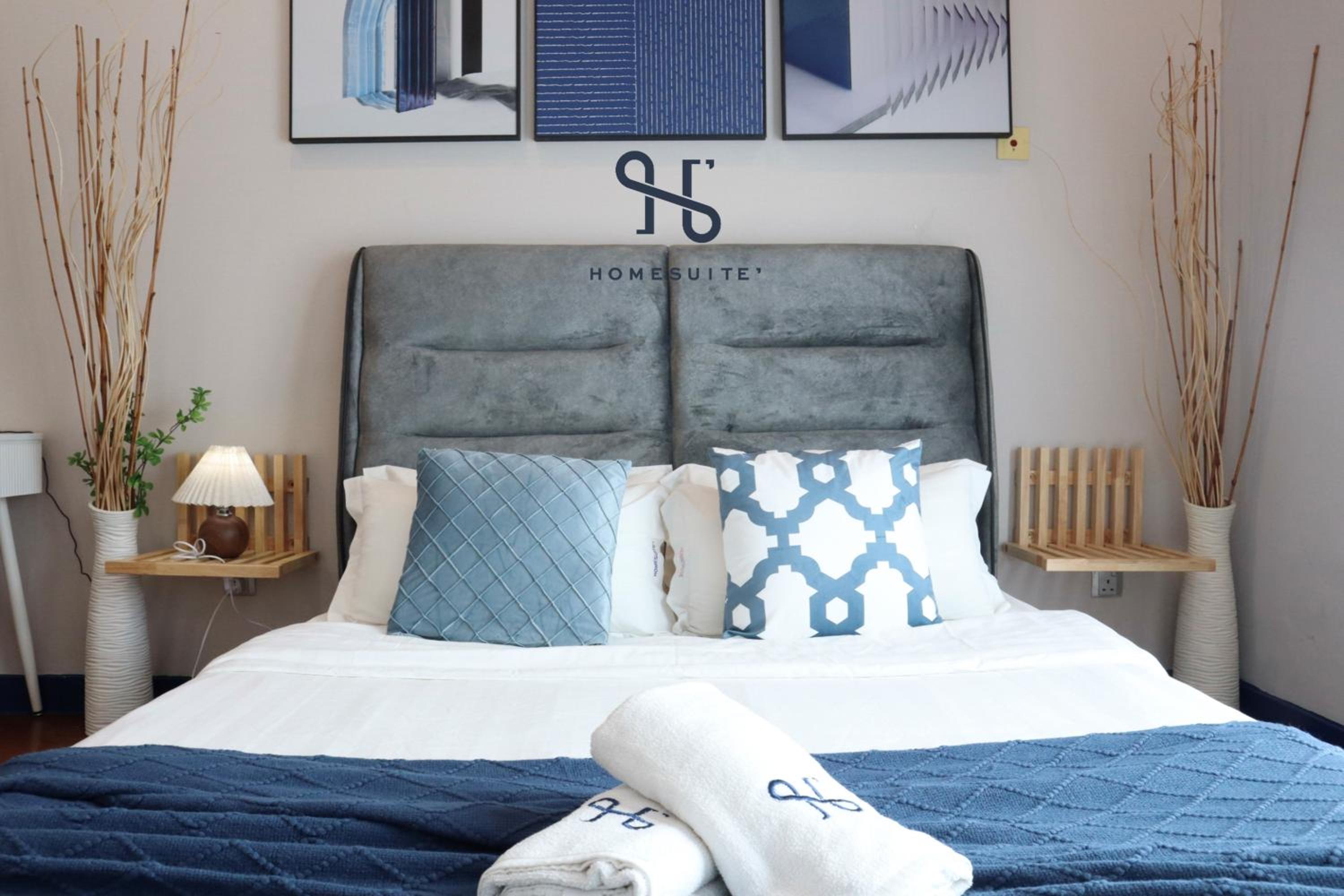 Two-Bedroom Apartment - Photo 22