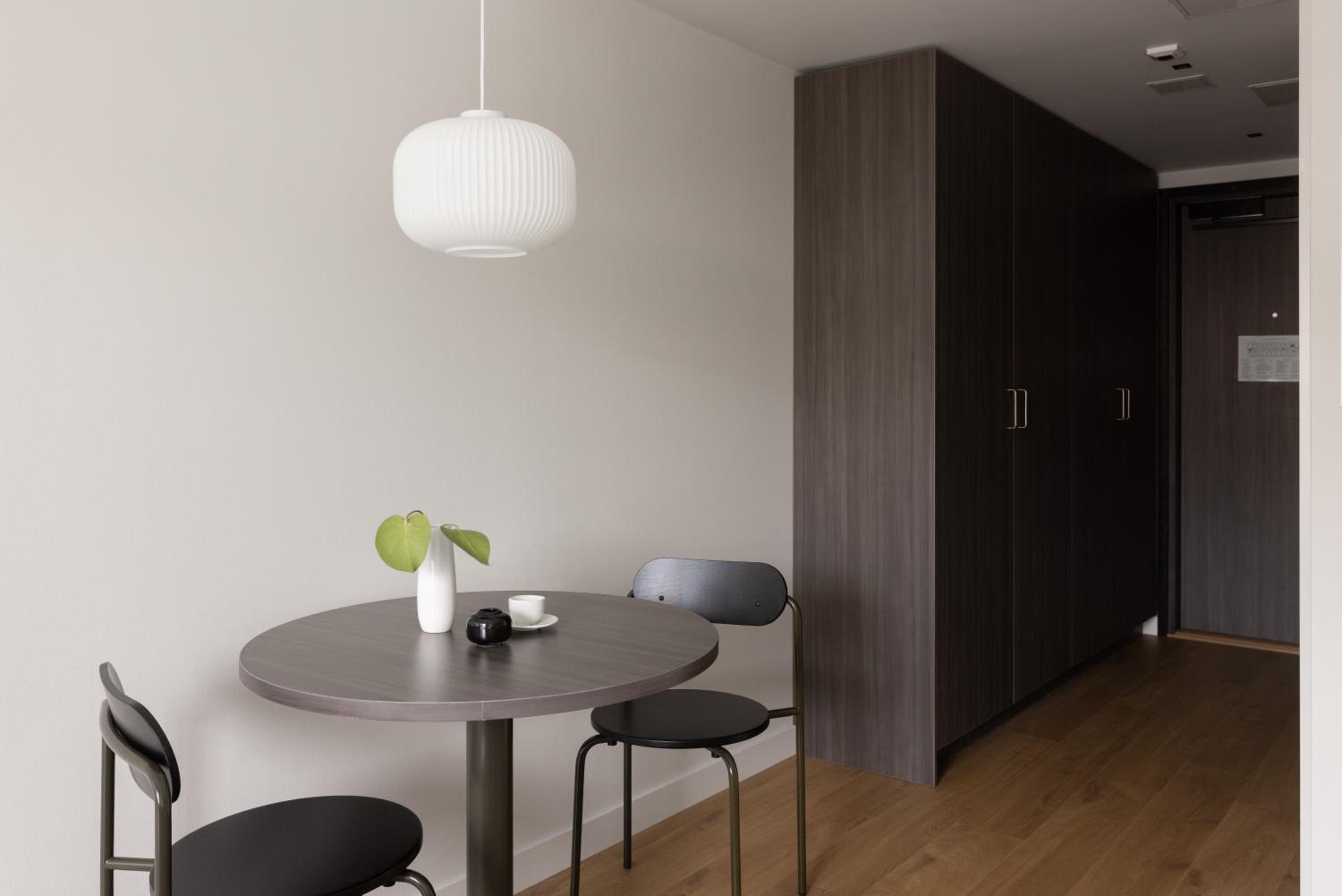 Compact-studio with a rooftop terrace photo 2