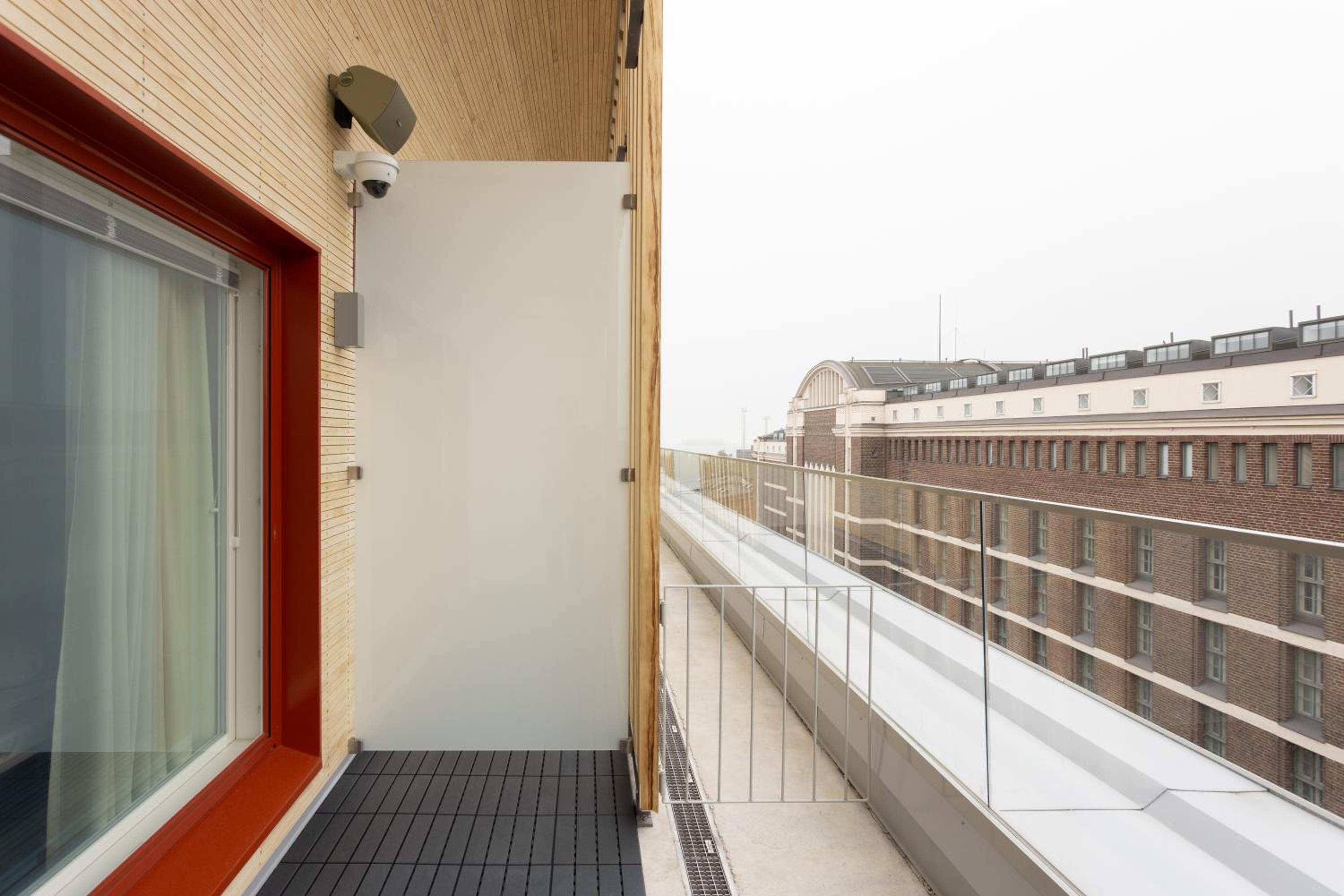 Compact-studio with a rooftop terrace photo 3