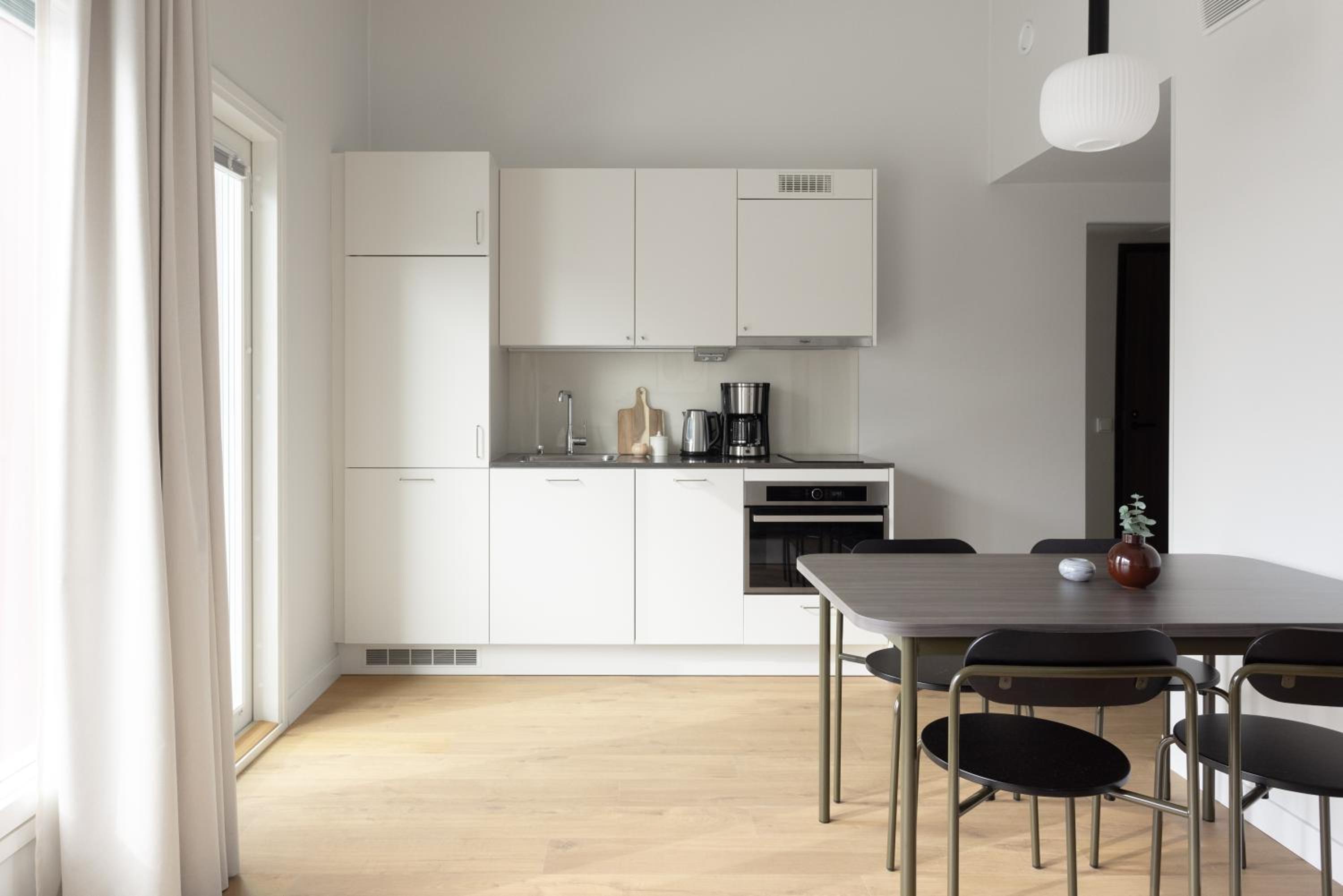 Spacious-studio with rooftop terrace - Photo 14