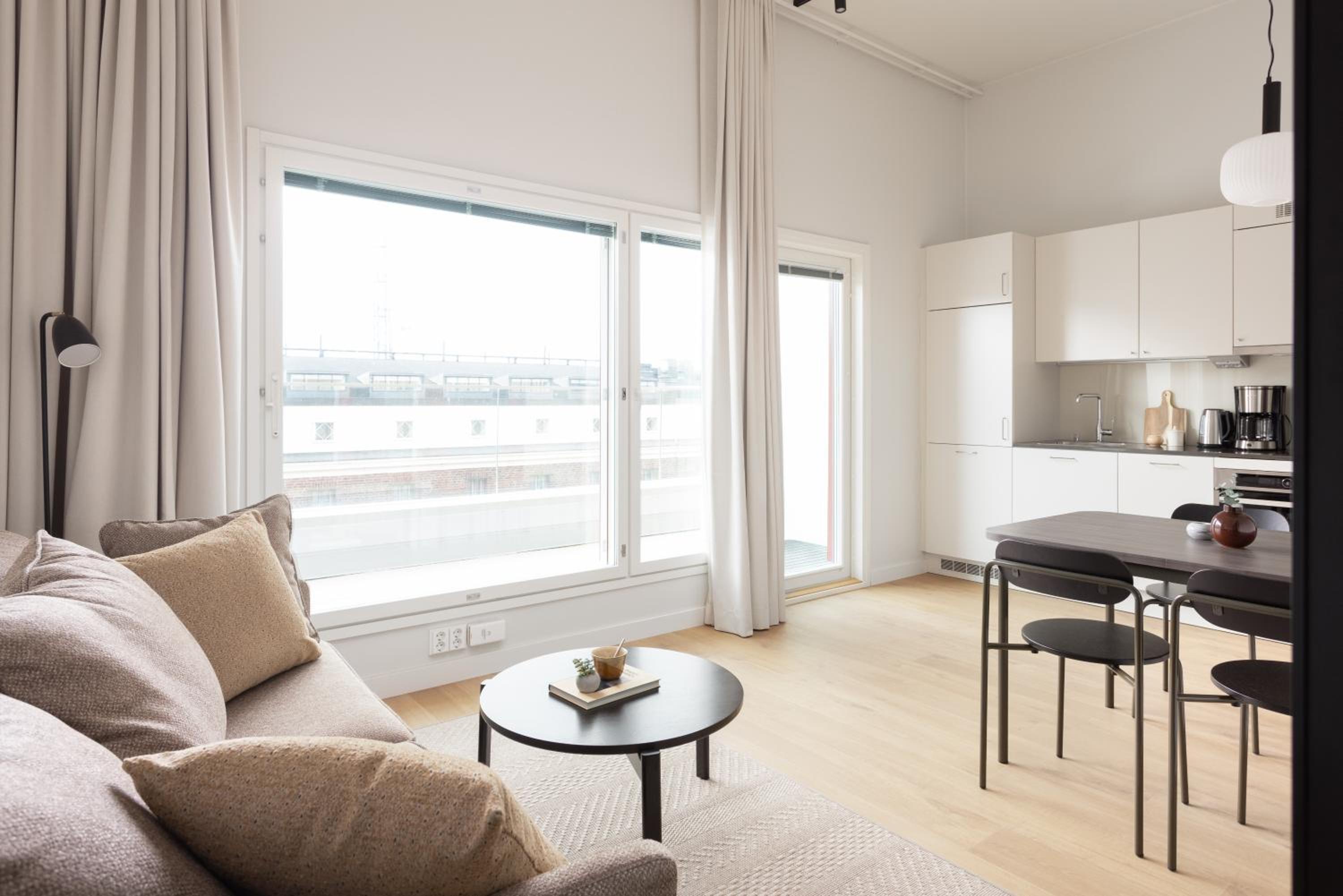 Spacious-studio with rooftop terrace - Photo 15