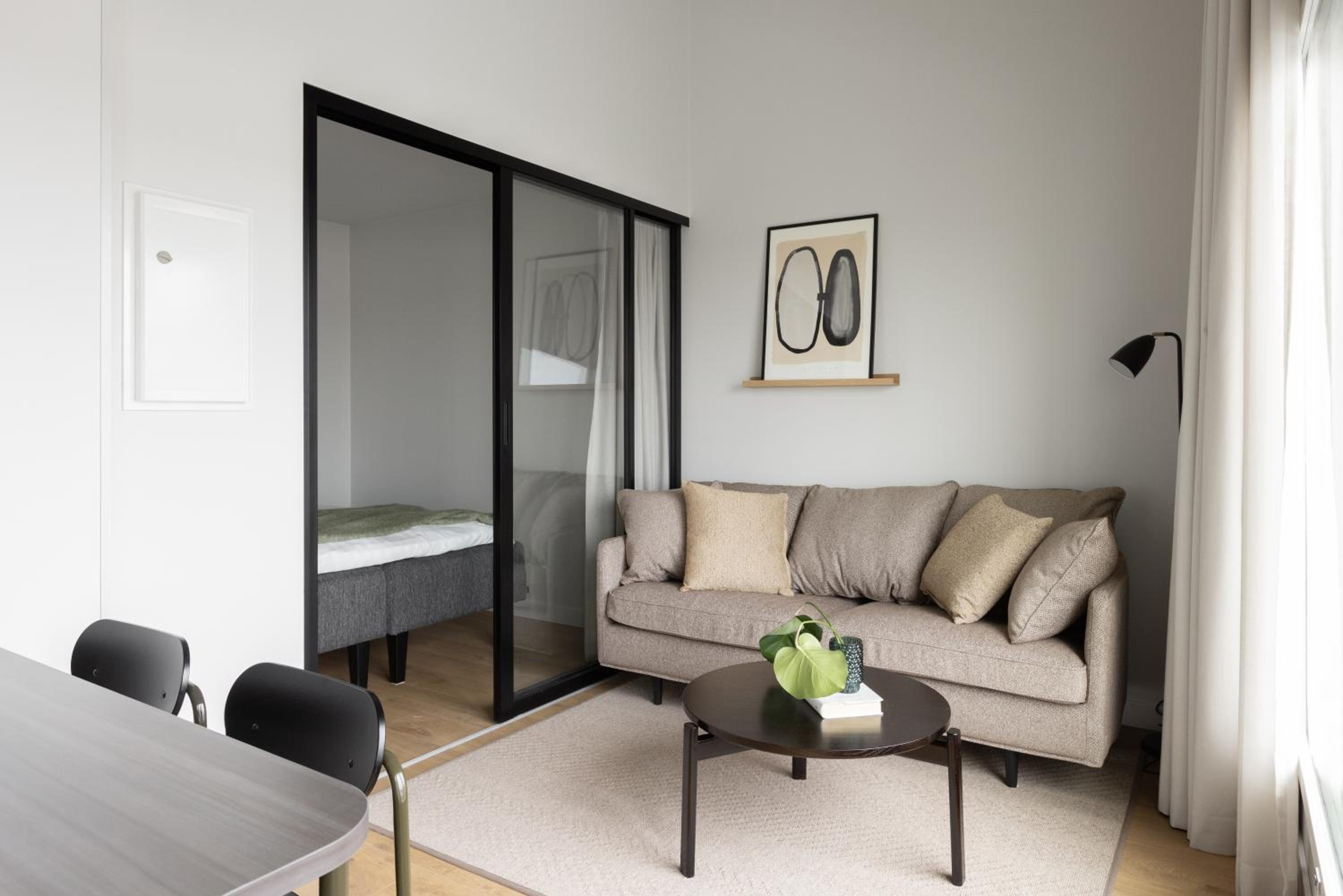 Medium-studio with rooftop terrace photo 1
