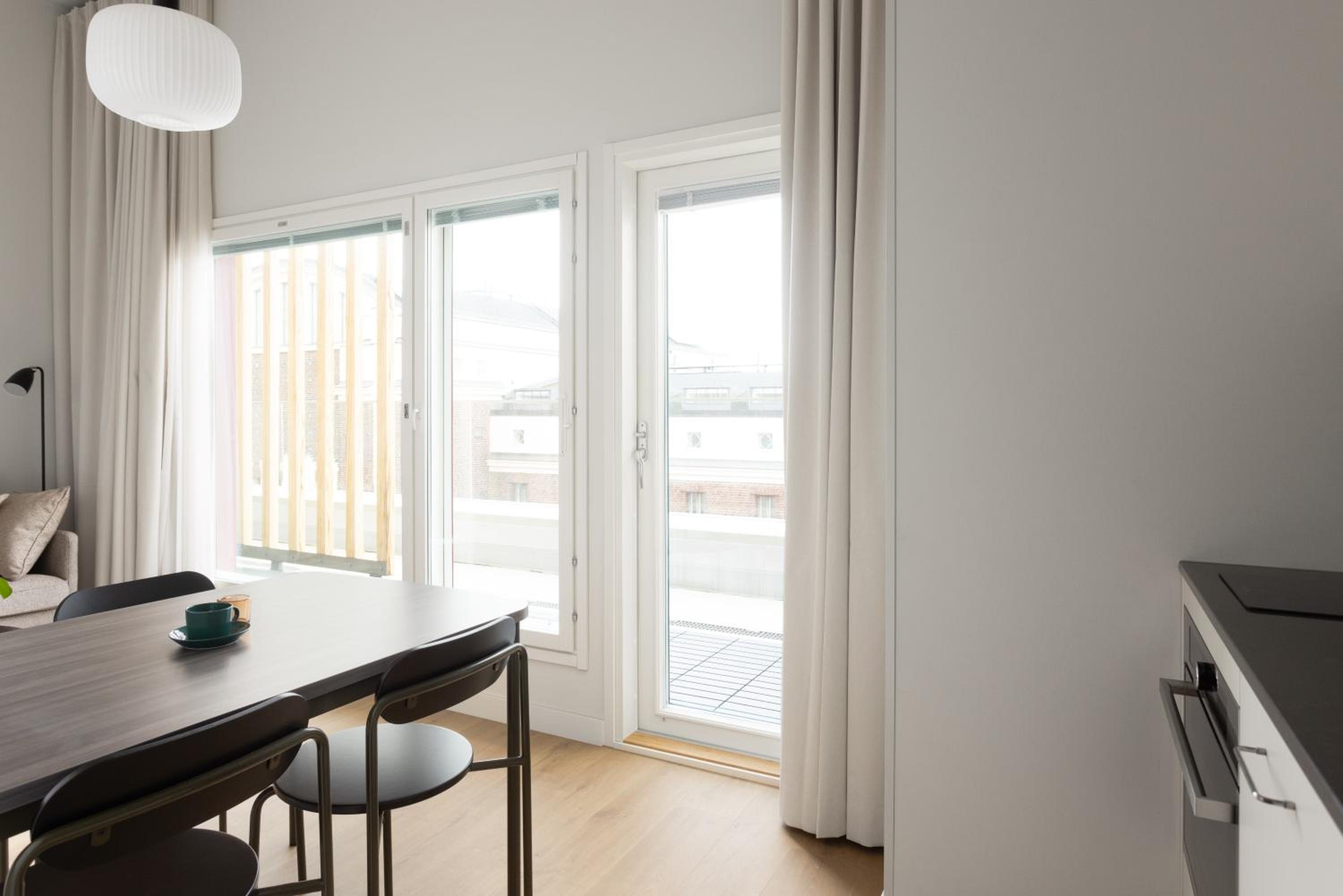 Medium-studio with rooftop terrace photo 2