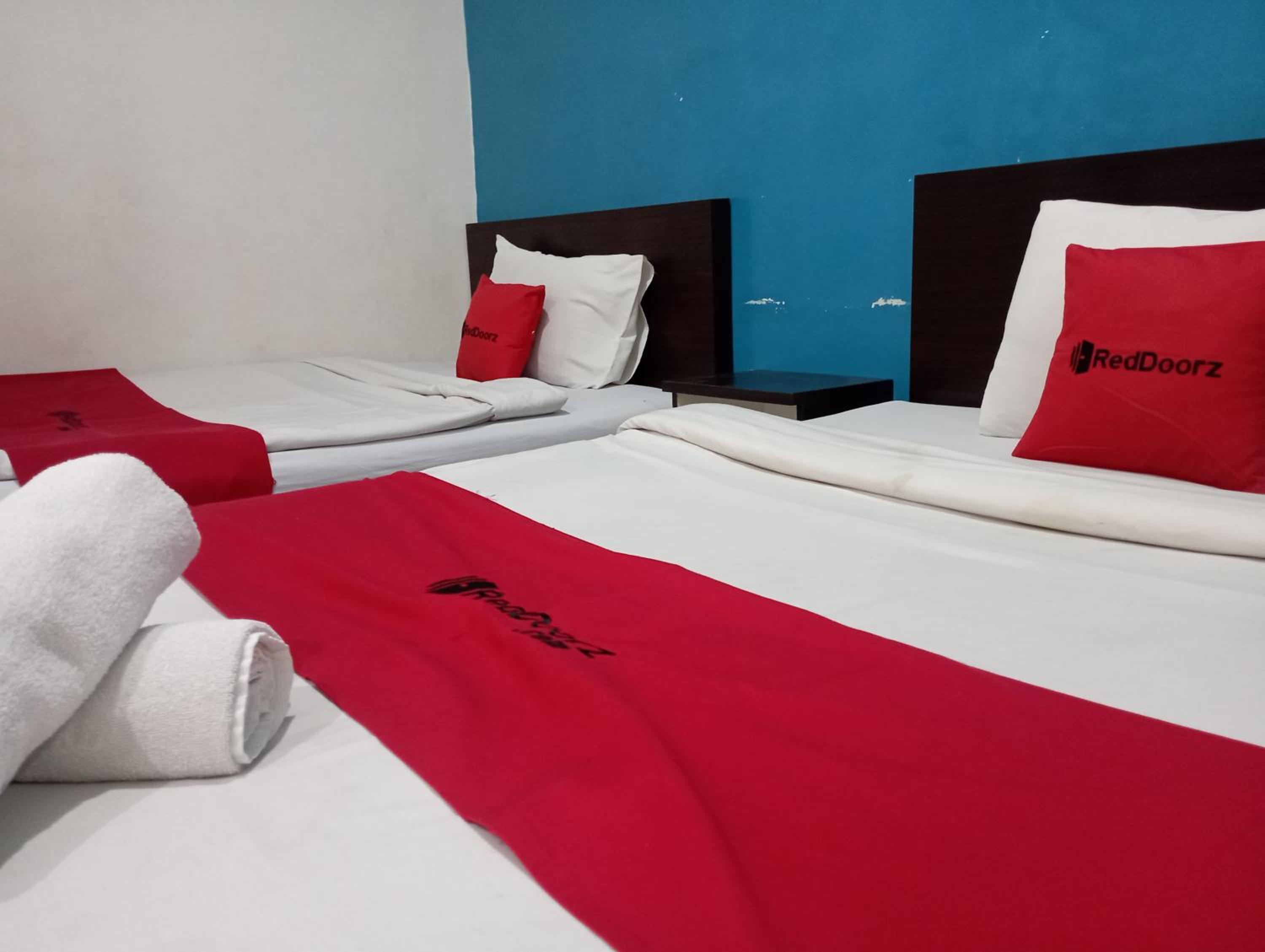 Standard Twin Room photo 3