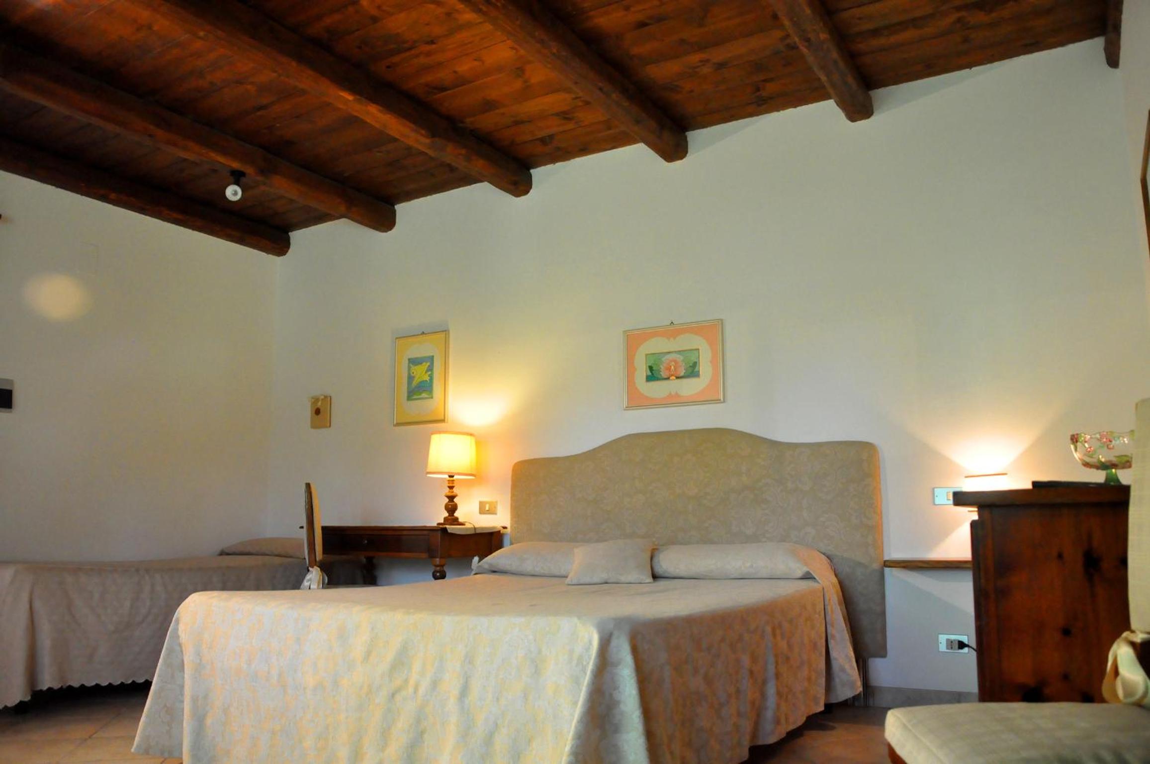 Standard Quadruple Room photo 3