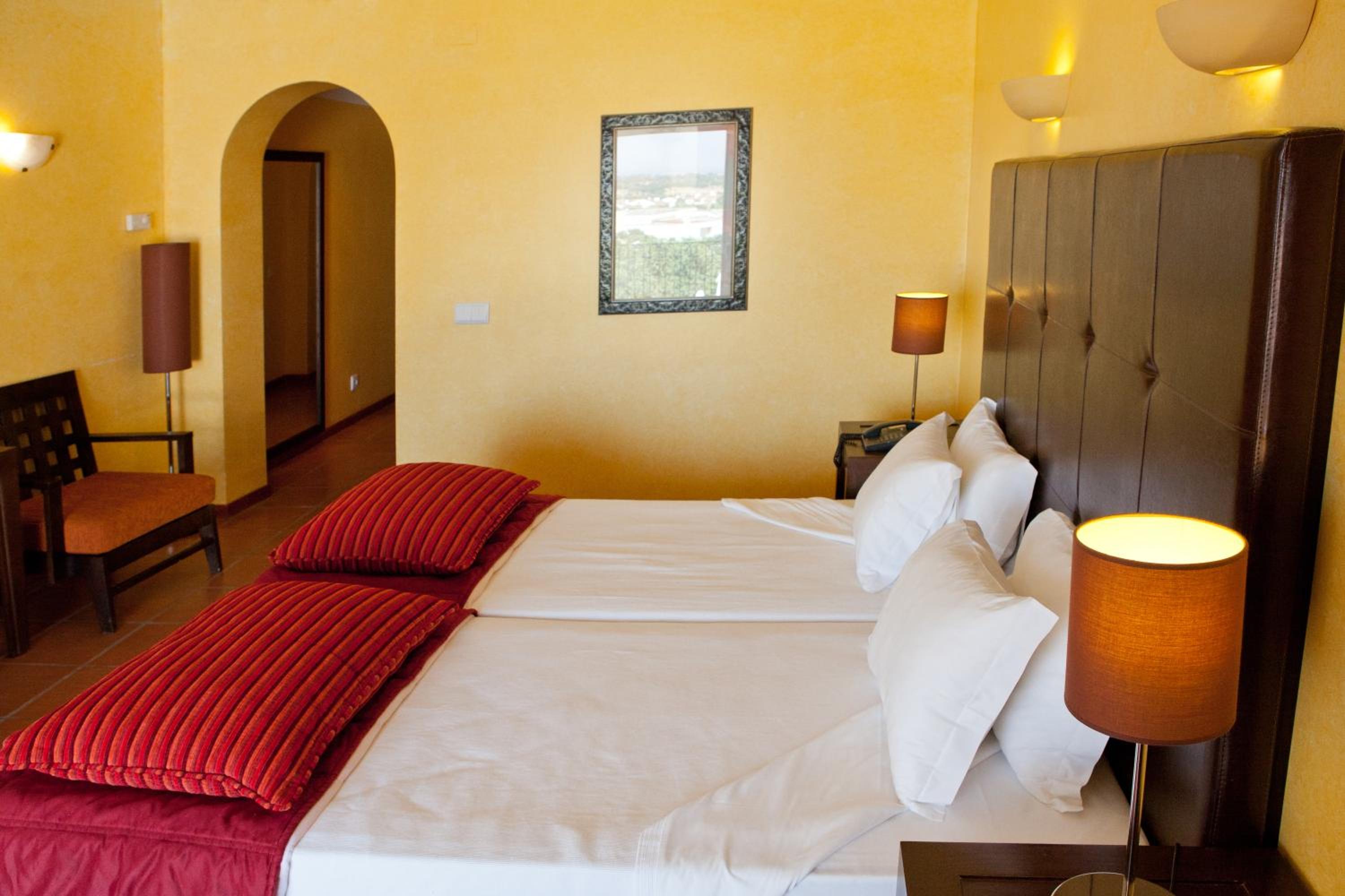 Superior Twin Room - Photo 7