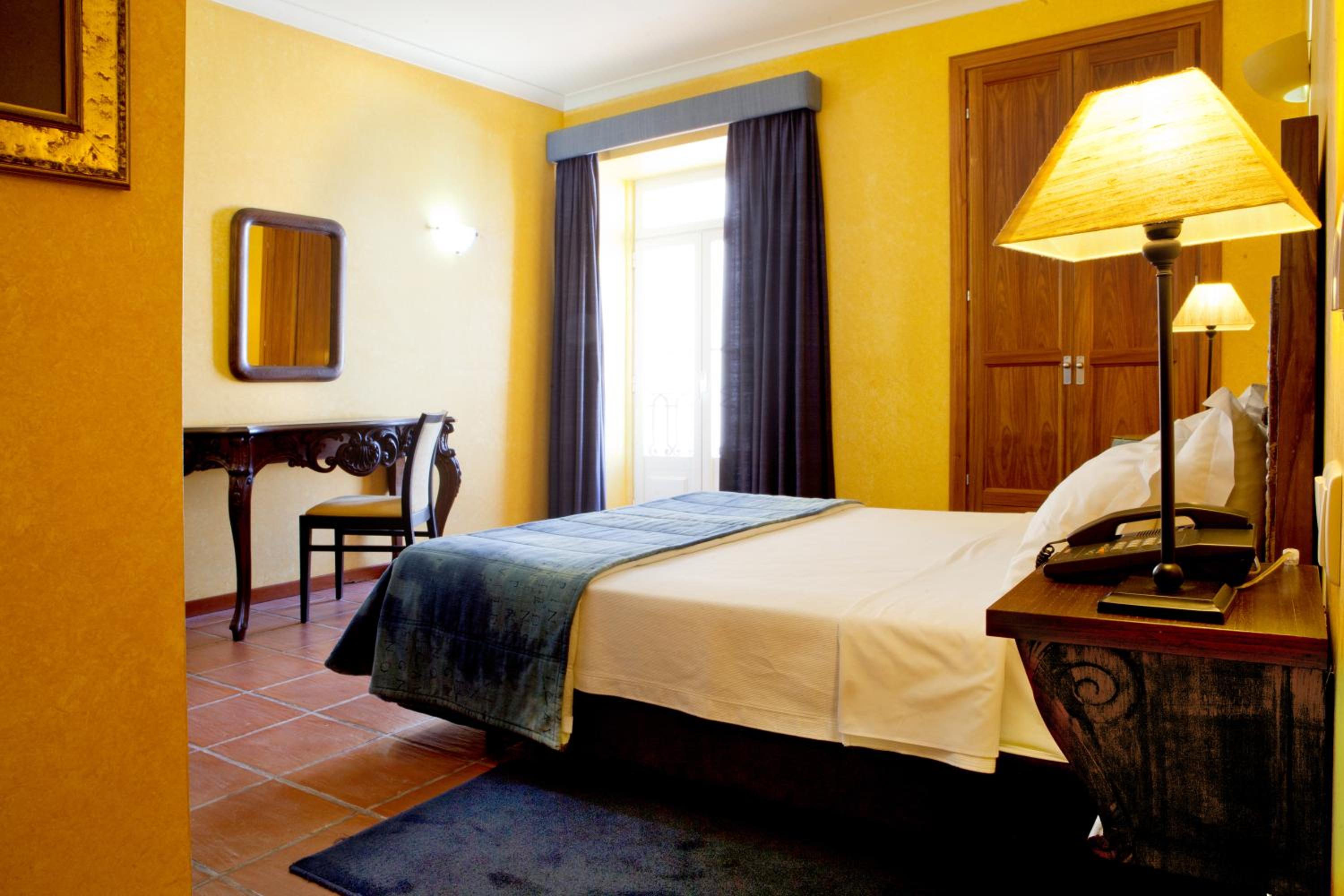 Double Room - Photo 3