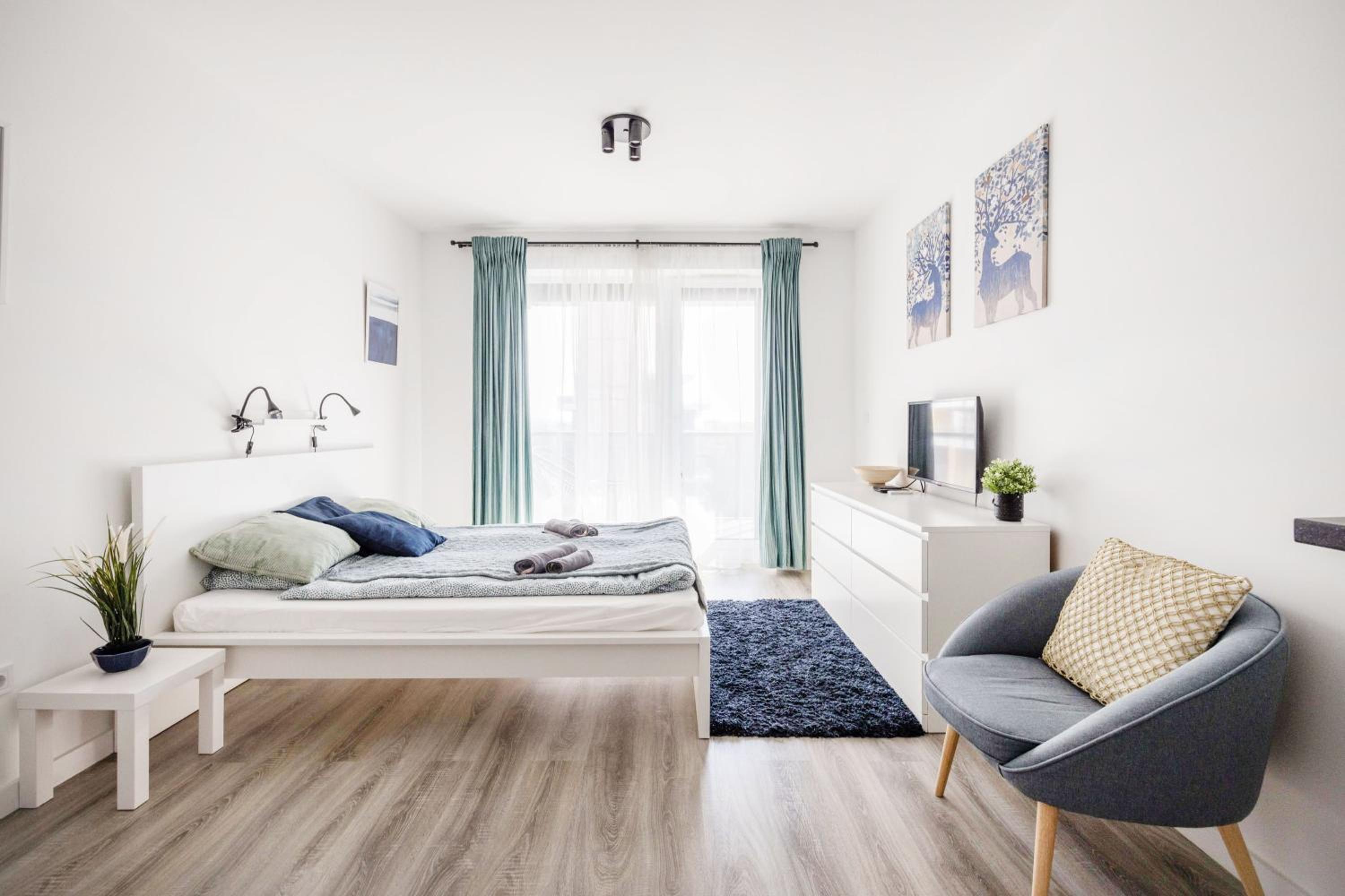 Studio with Balcony
