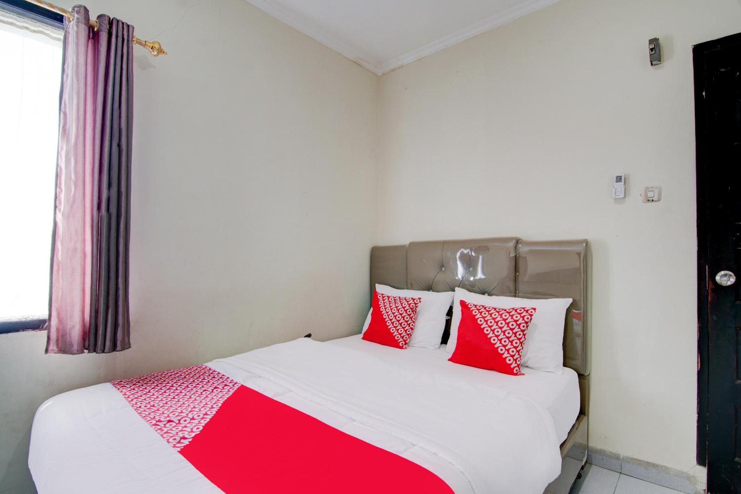 Standard Double Room - Photo 1