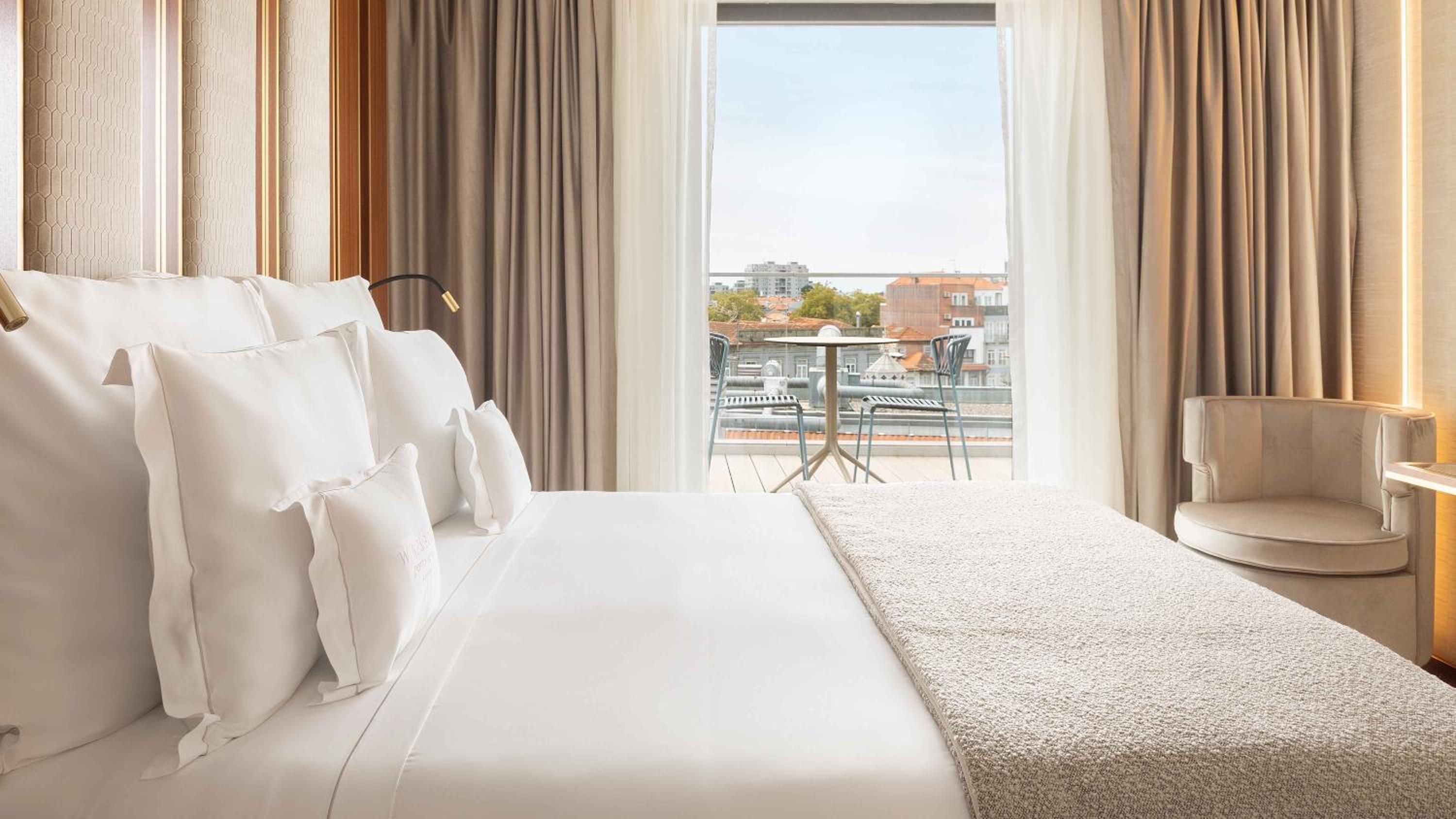 Available room