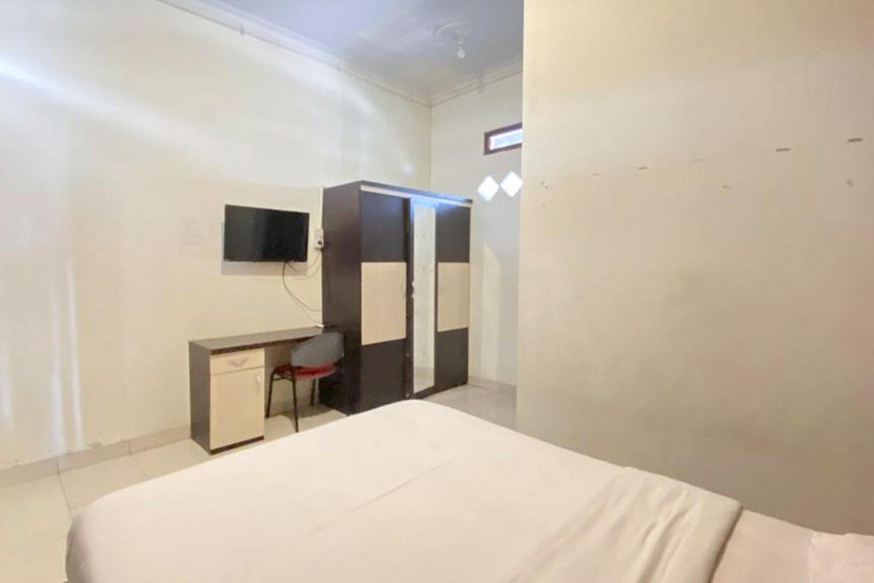 Standard Double Room photo 3