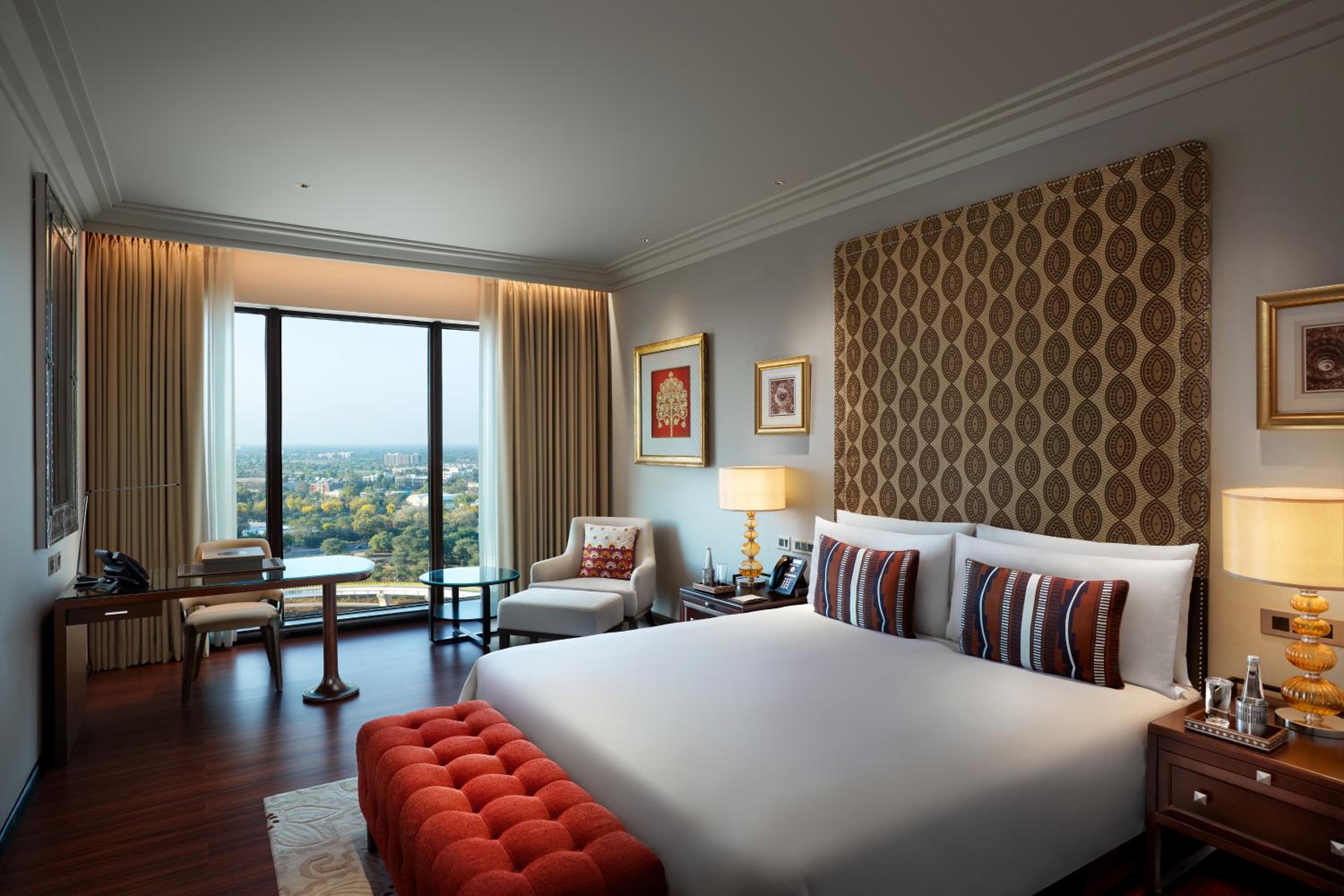 Luxury Garden View  - 15% Discount on Food & Beverages - 1000 Credit points for SPA per room per stay - Photo 1