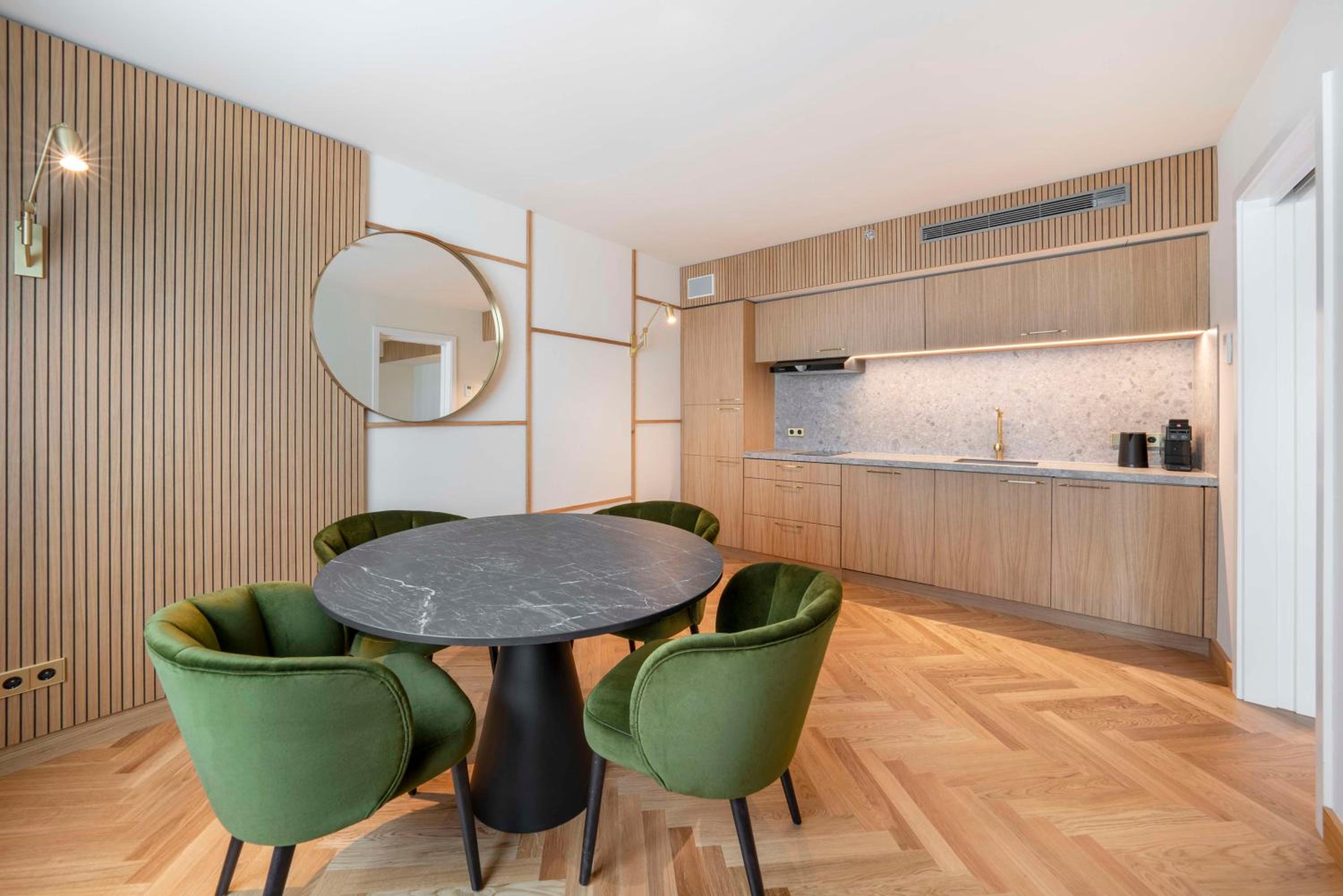 Grand King Residence