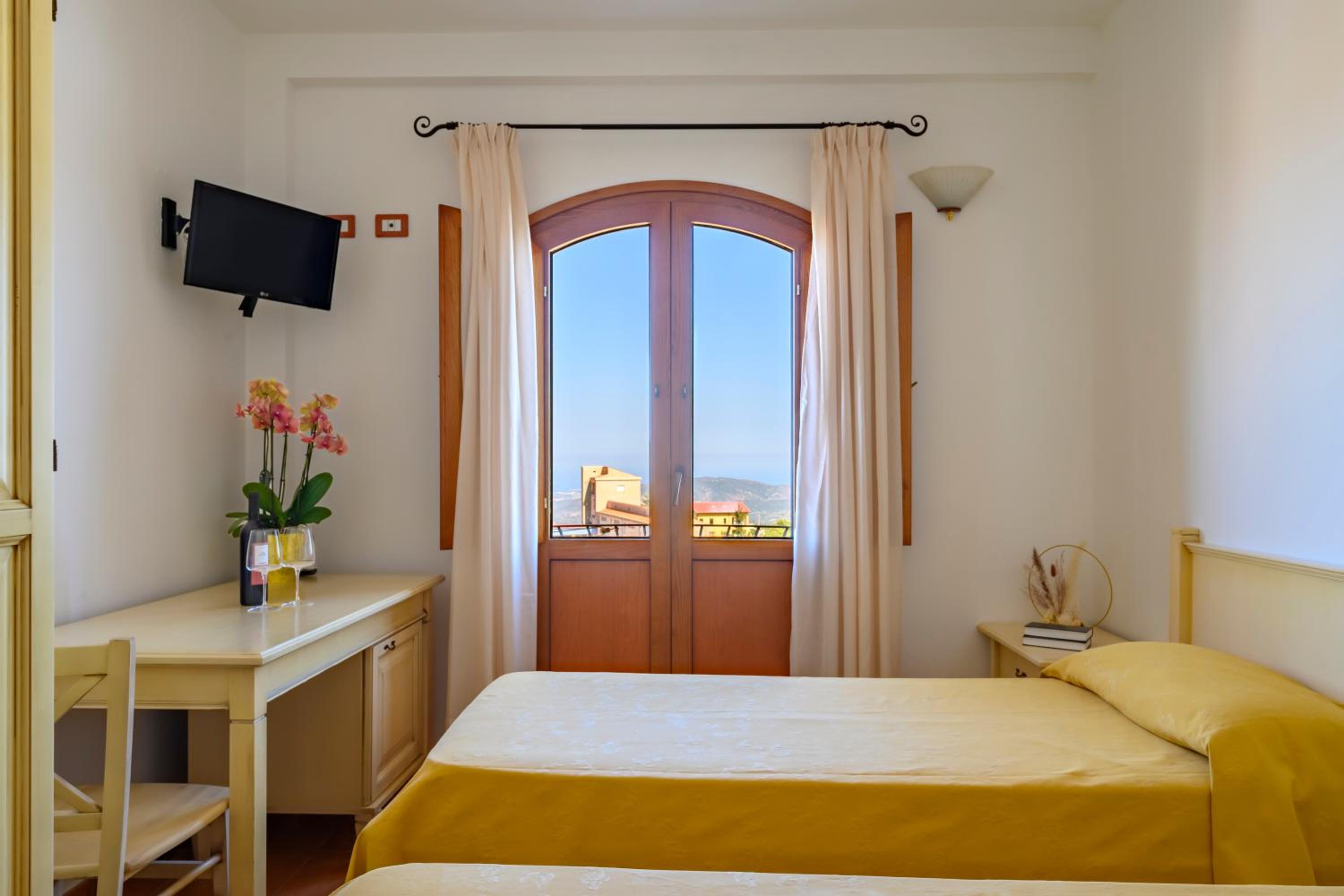 Twin Room photo 2