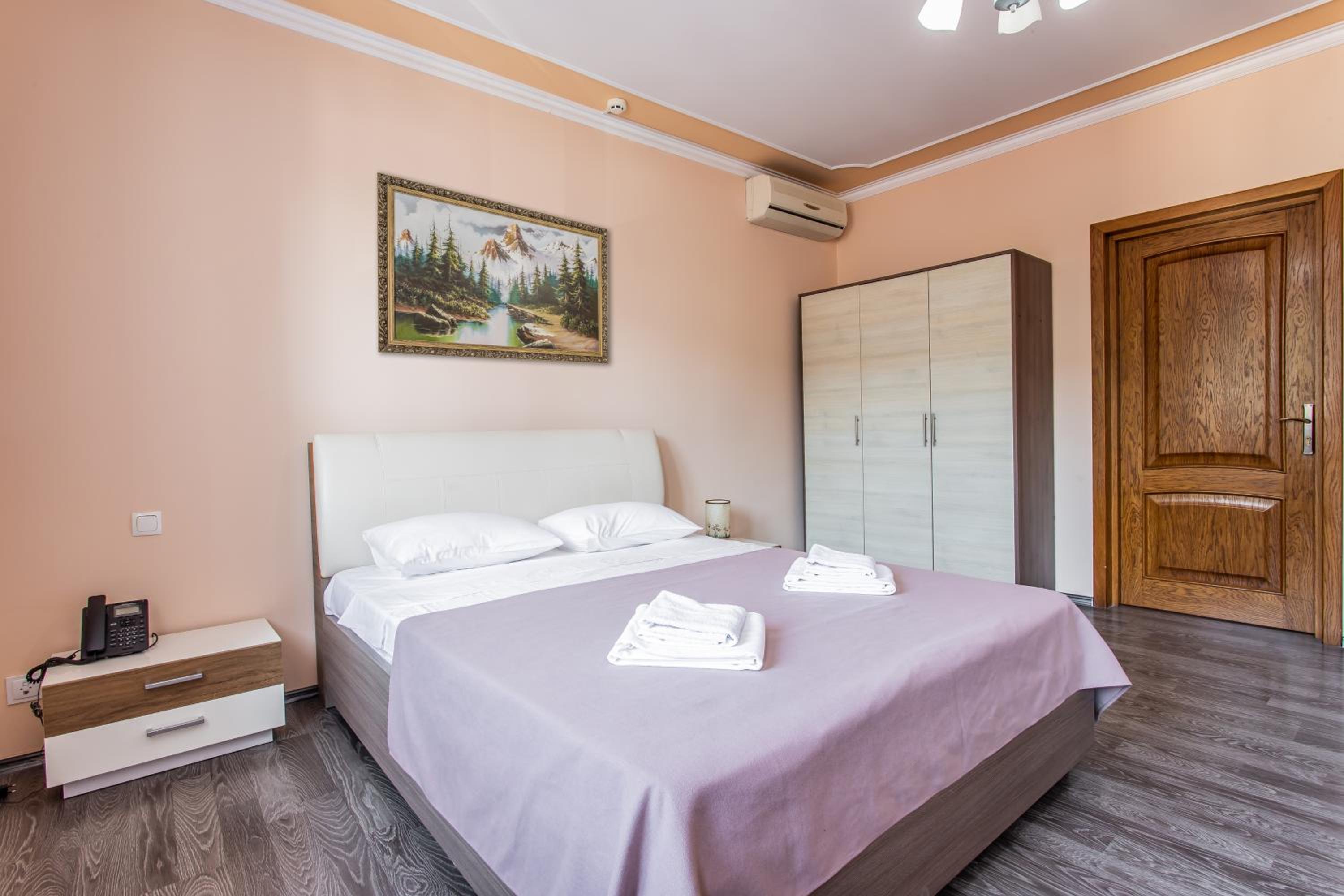 King Room With Two King Beds