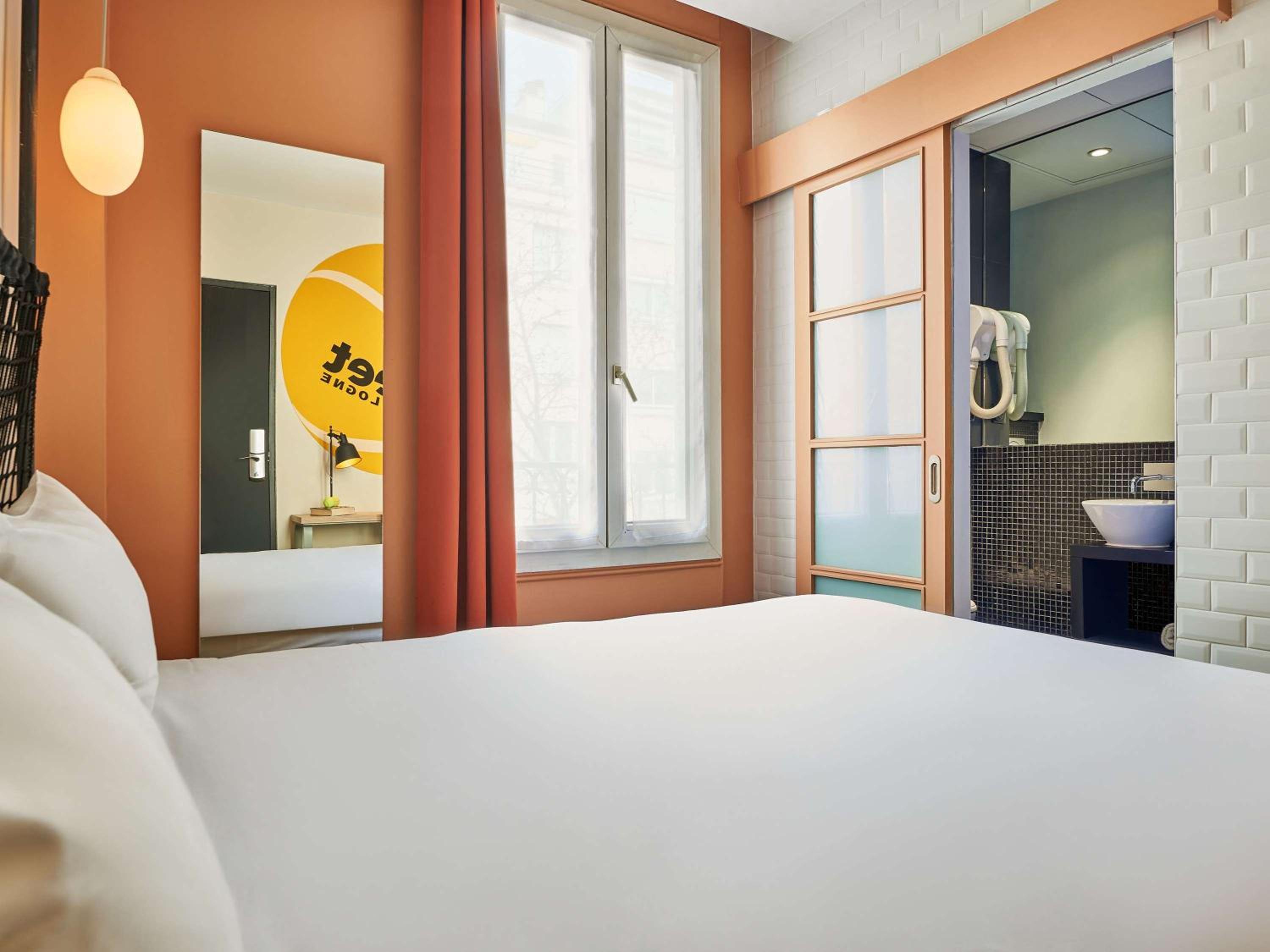 Double Room - Photo 4