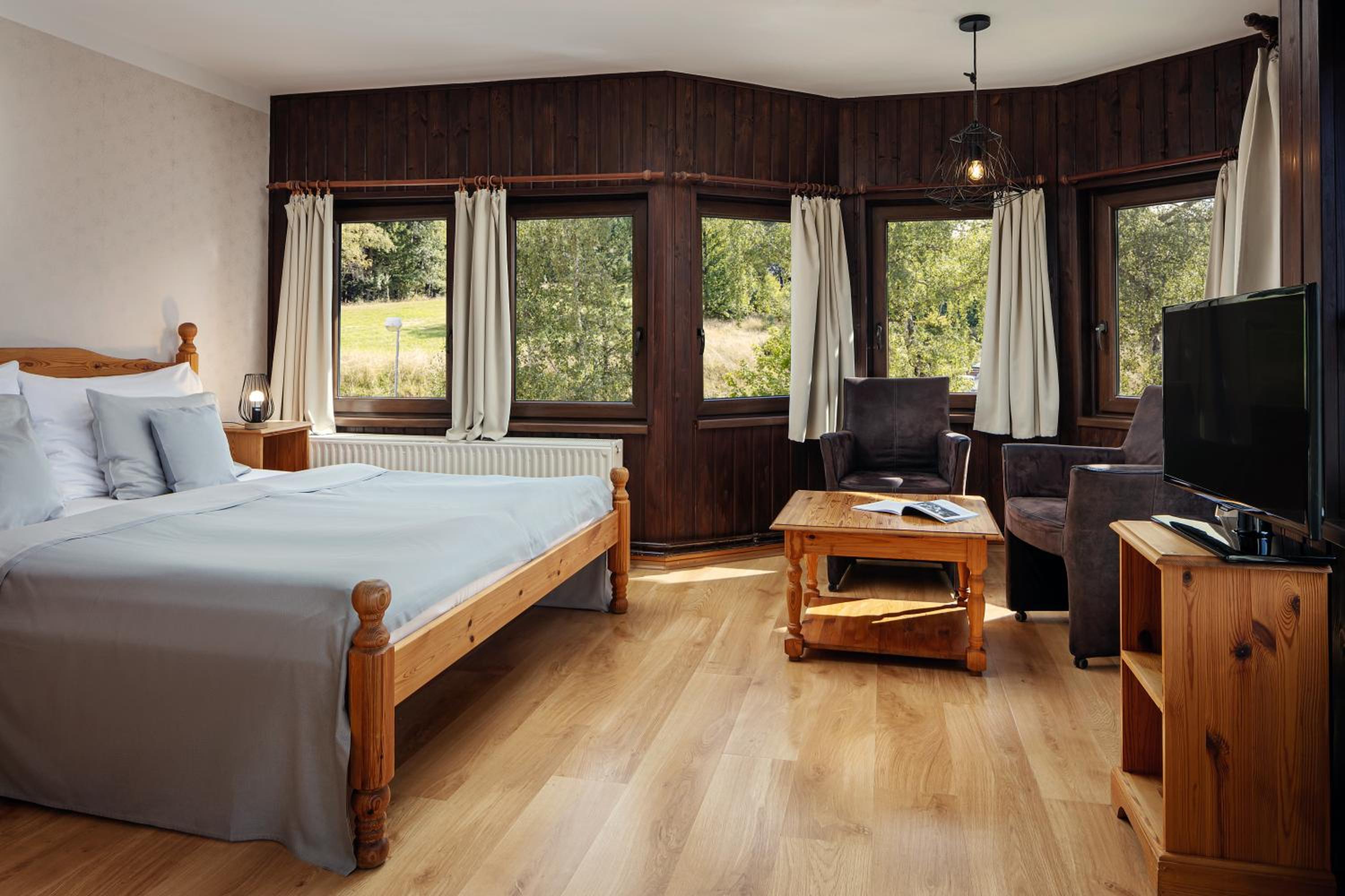 Double Room in the Tower - Photo 1