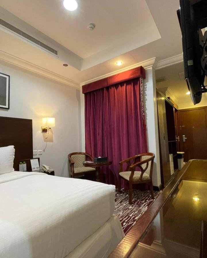 Small Double Room - Photo 15