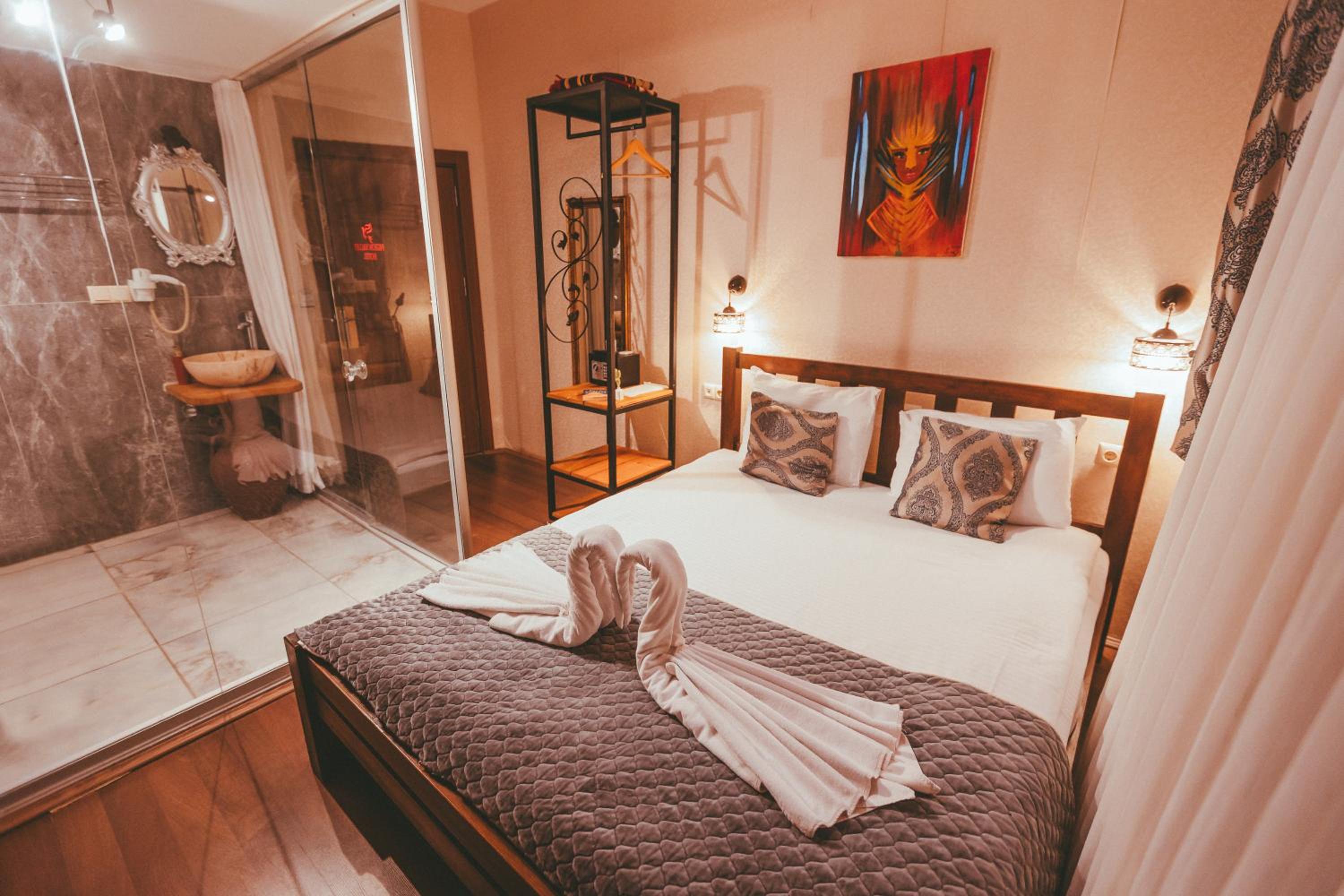 Budget Double Room photo 1