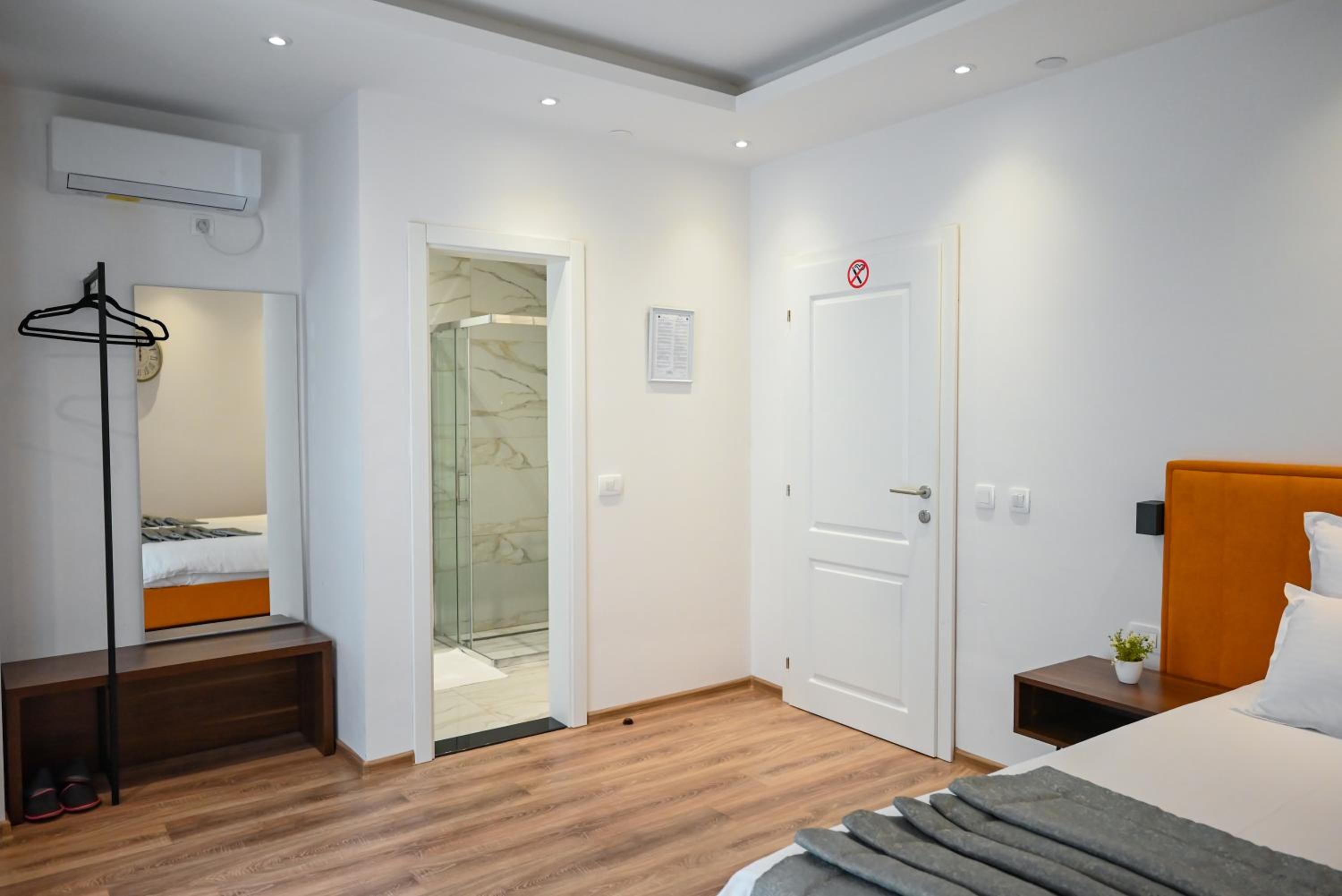 Single Room with Garden View