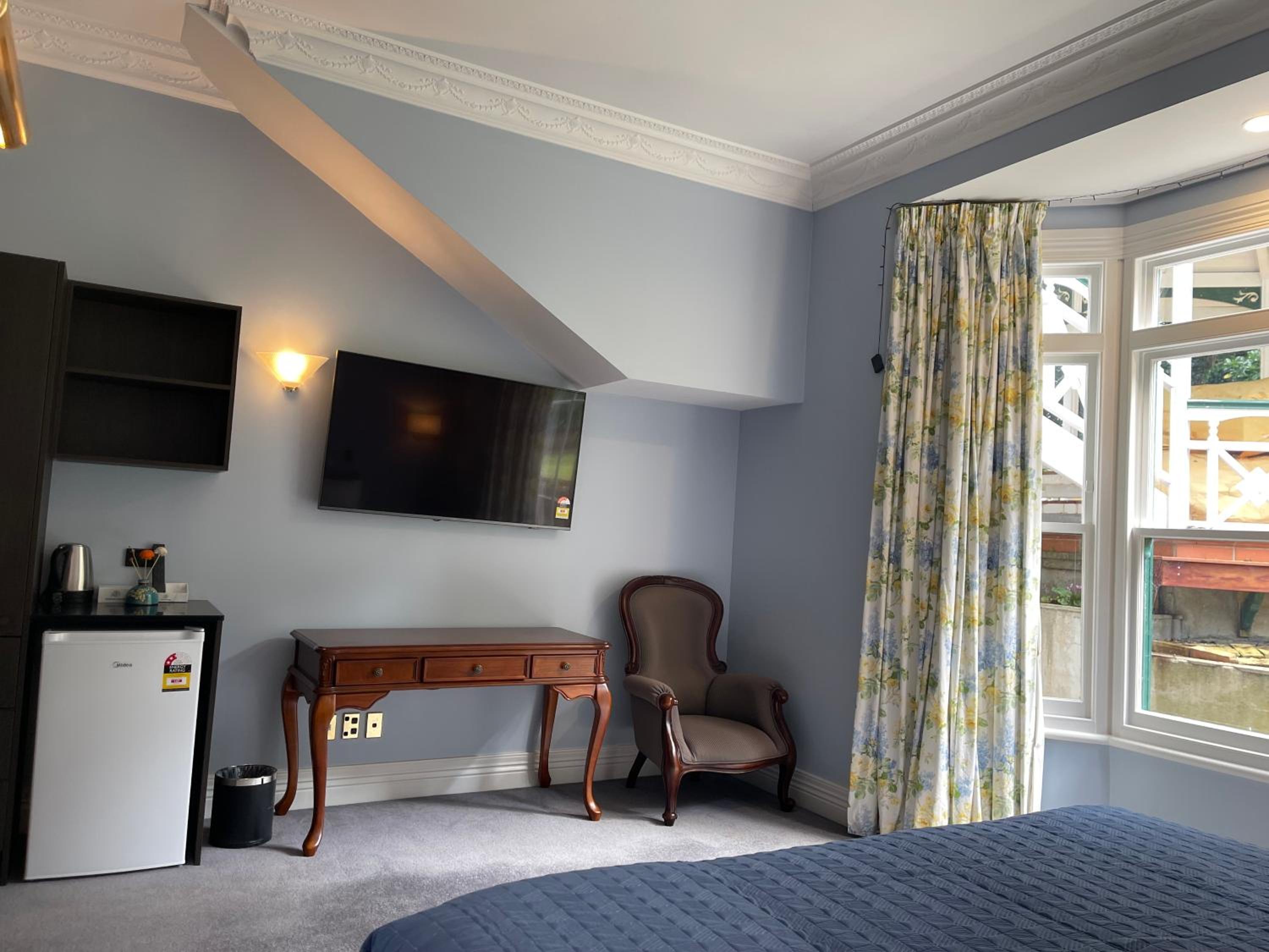 King Room with Garden View