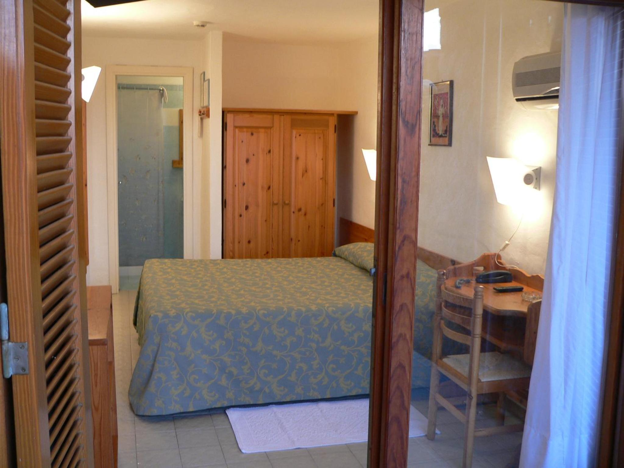 Double Room with Terrace - Photo 14