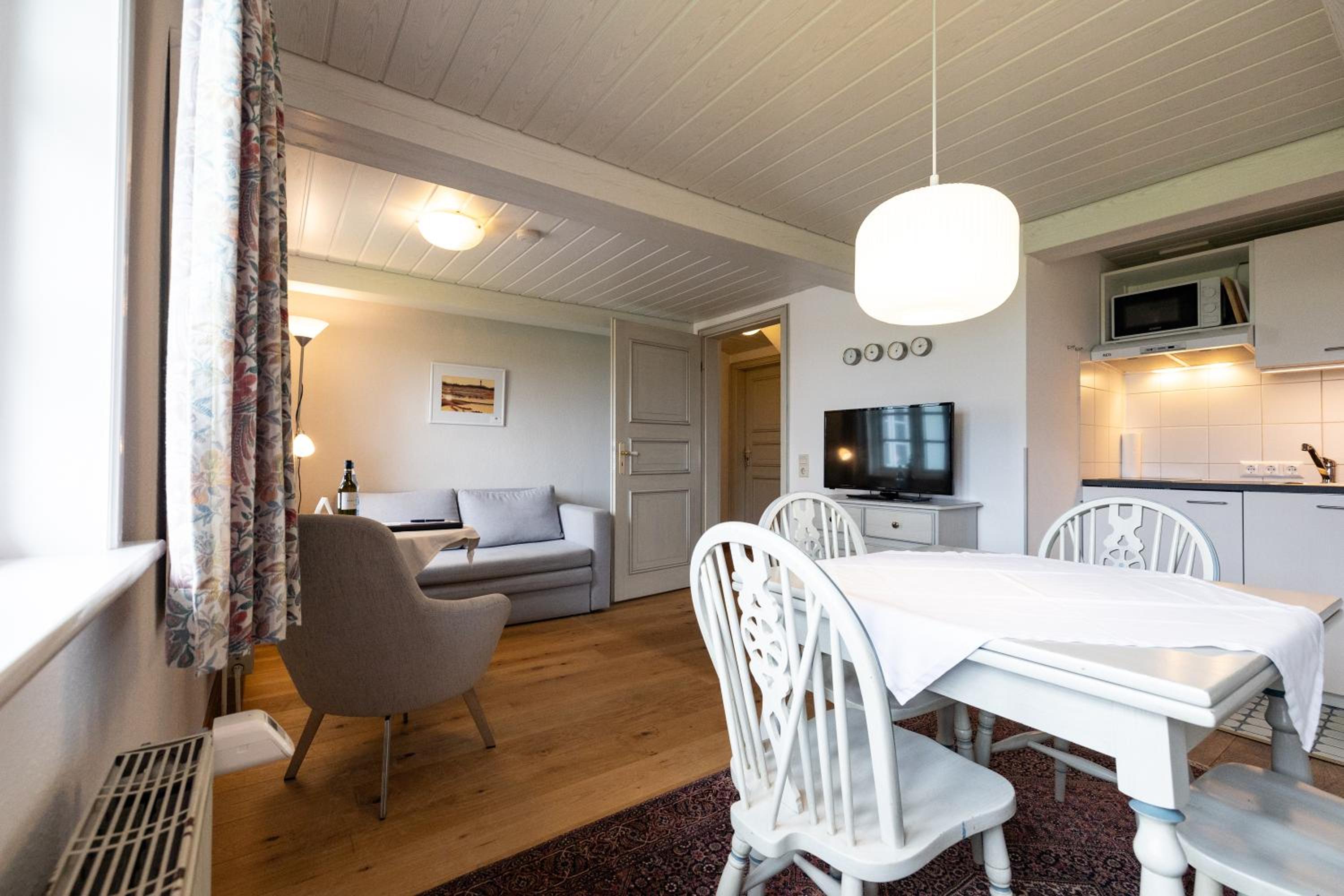 Apartment 2 with Sea View