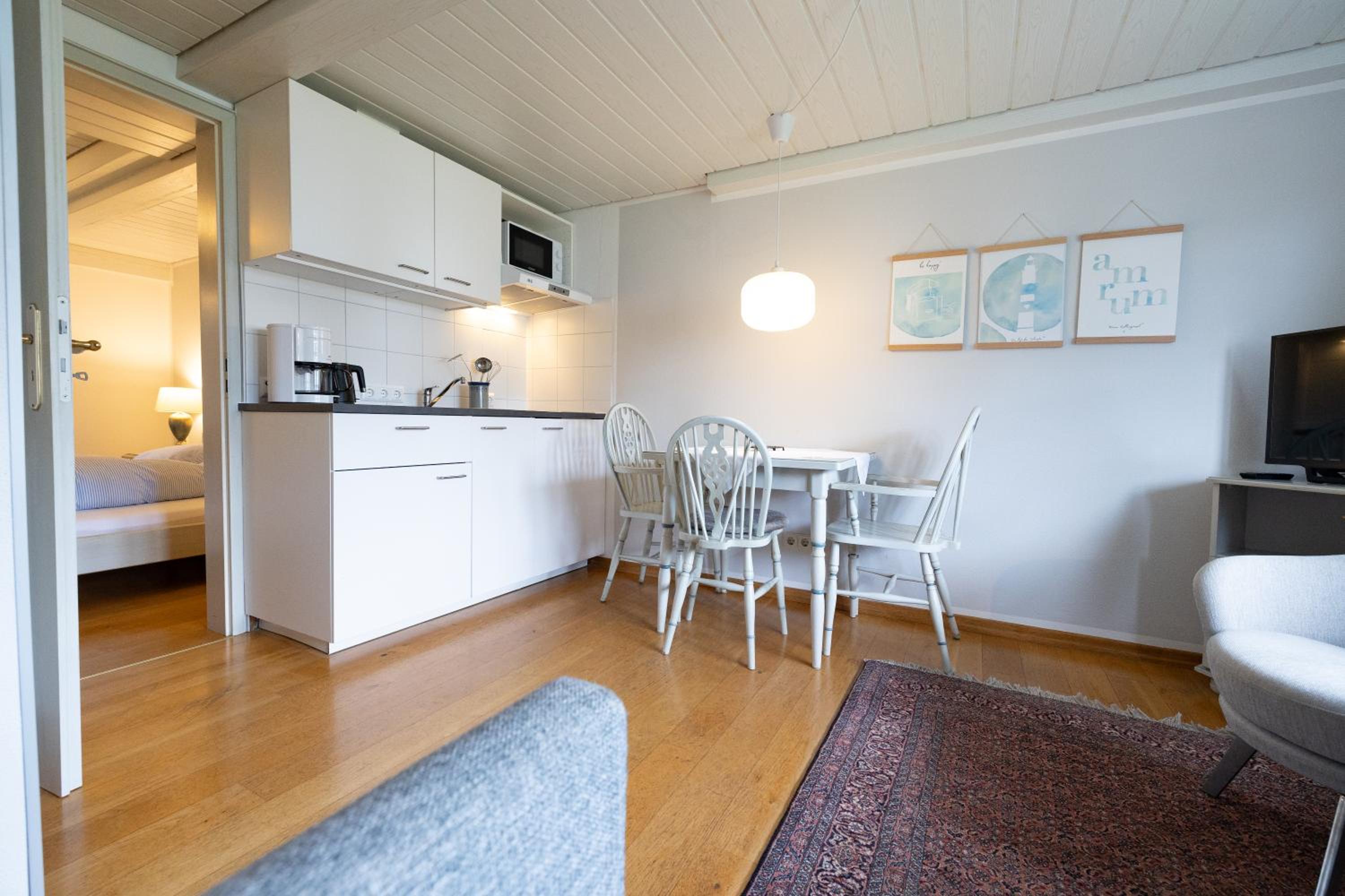 Apartment 3 with Sea View  photo 3