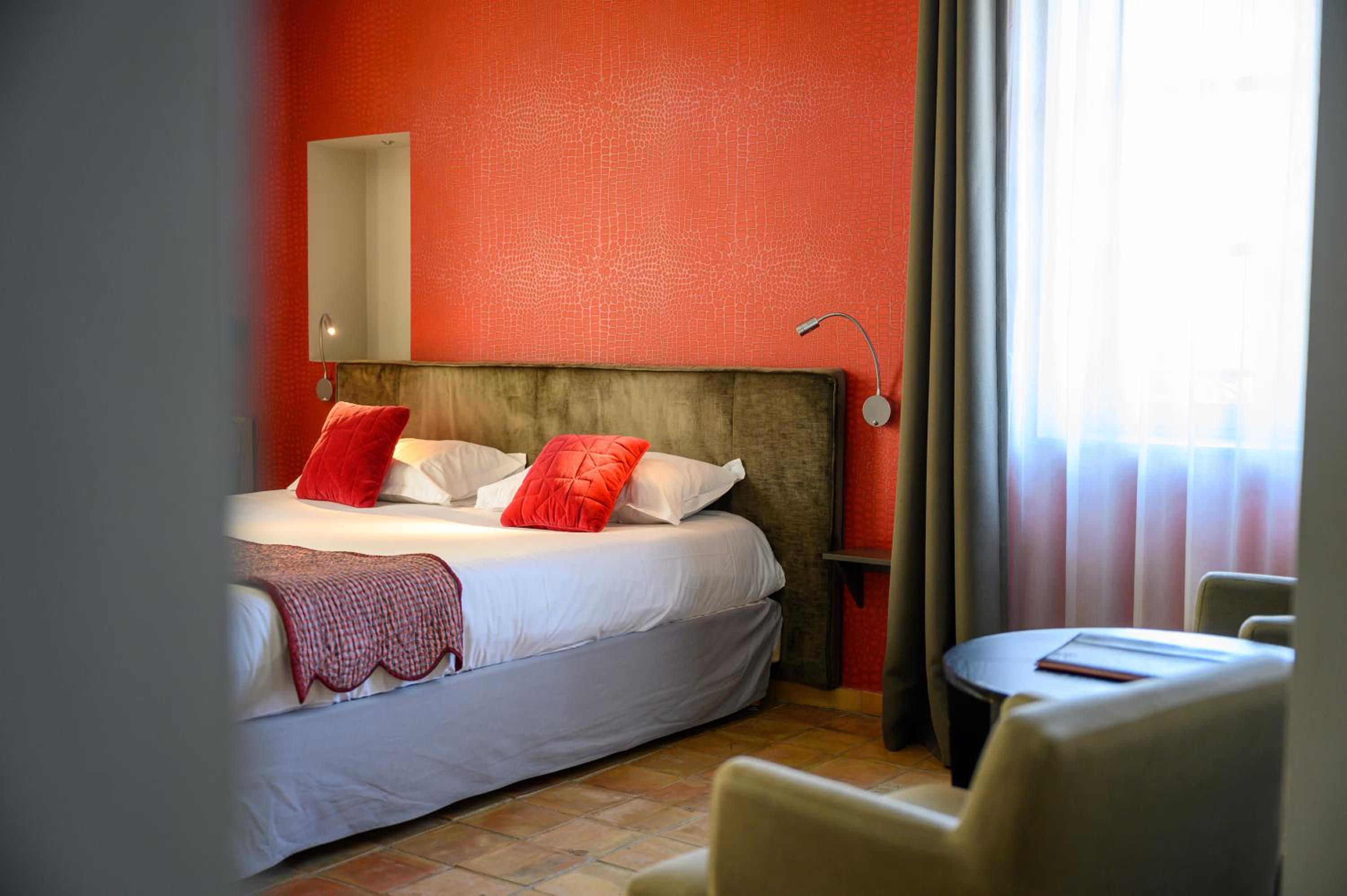 Prestige Double Room - Photo 9