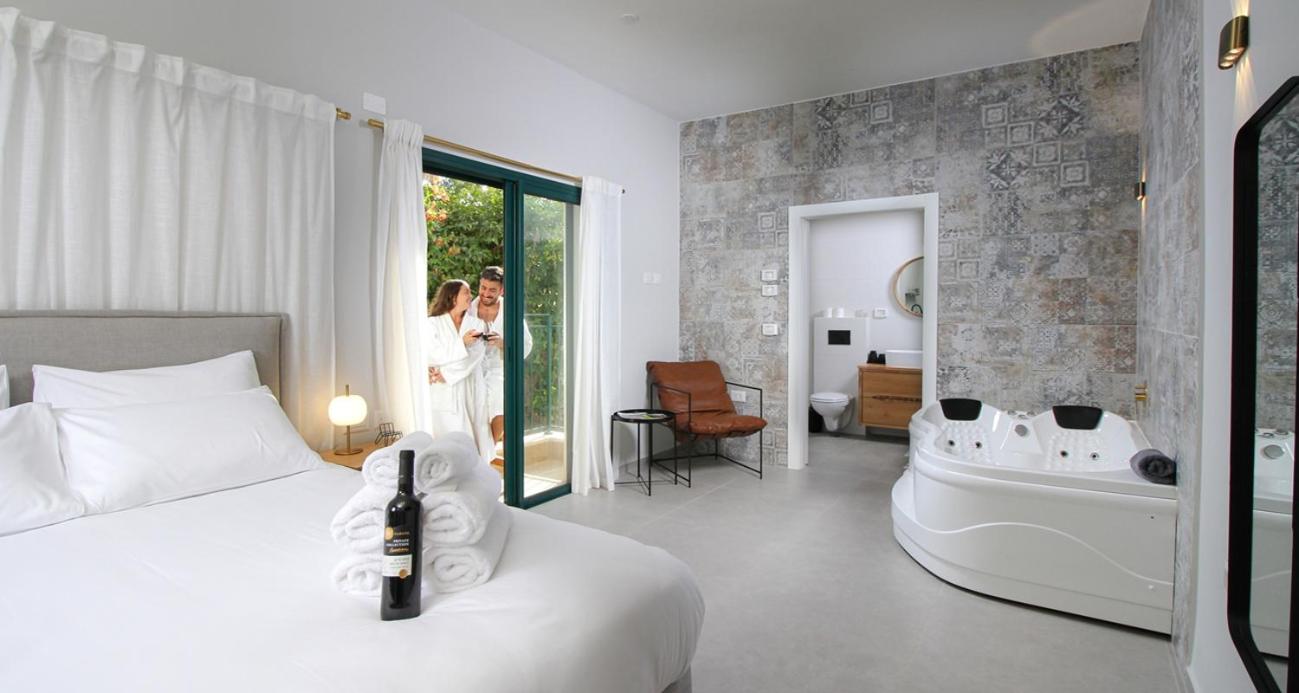 Superior King Room photo 3