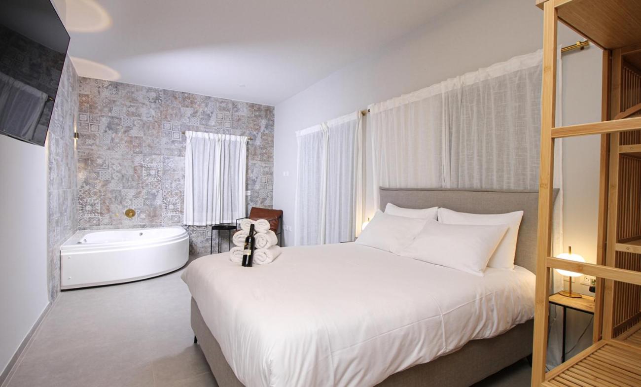 Superior Queen Room photo 2