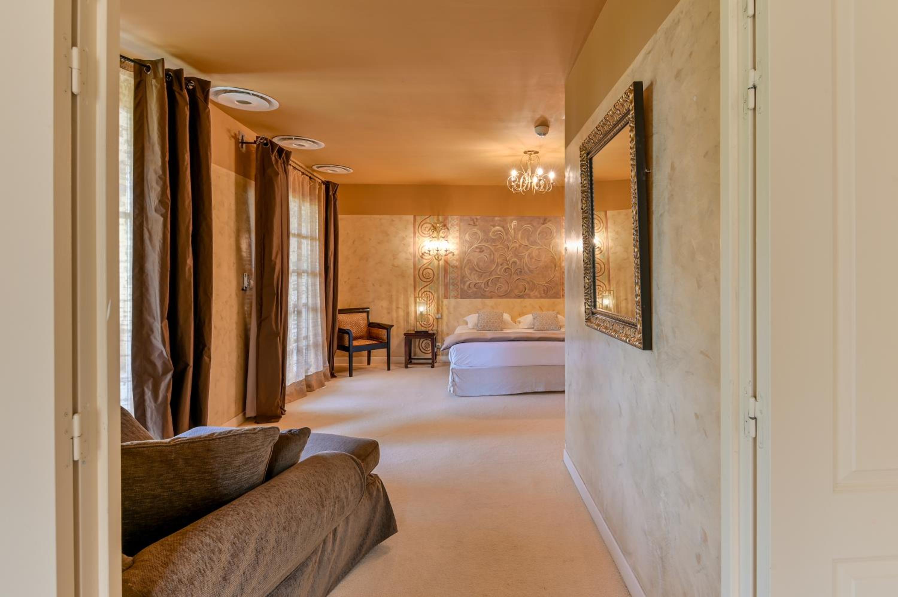 Suite with Terrace photo 3
