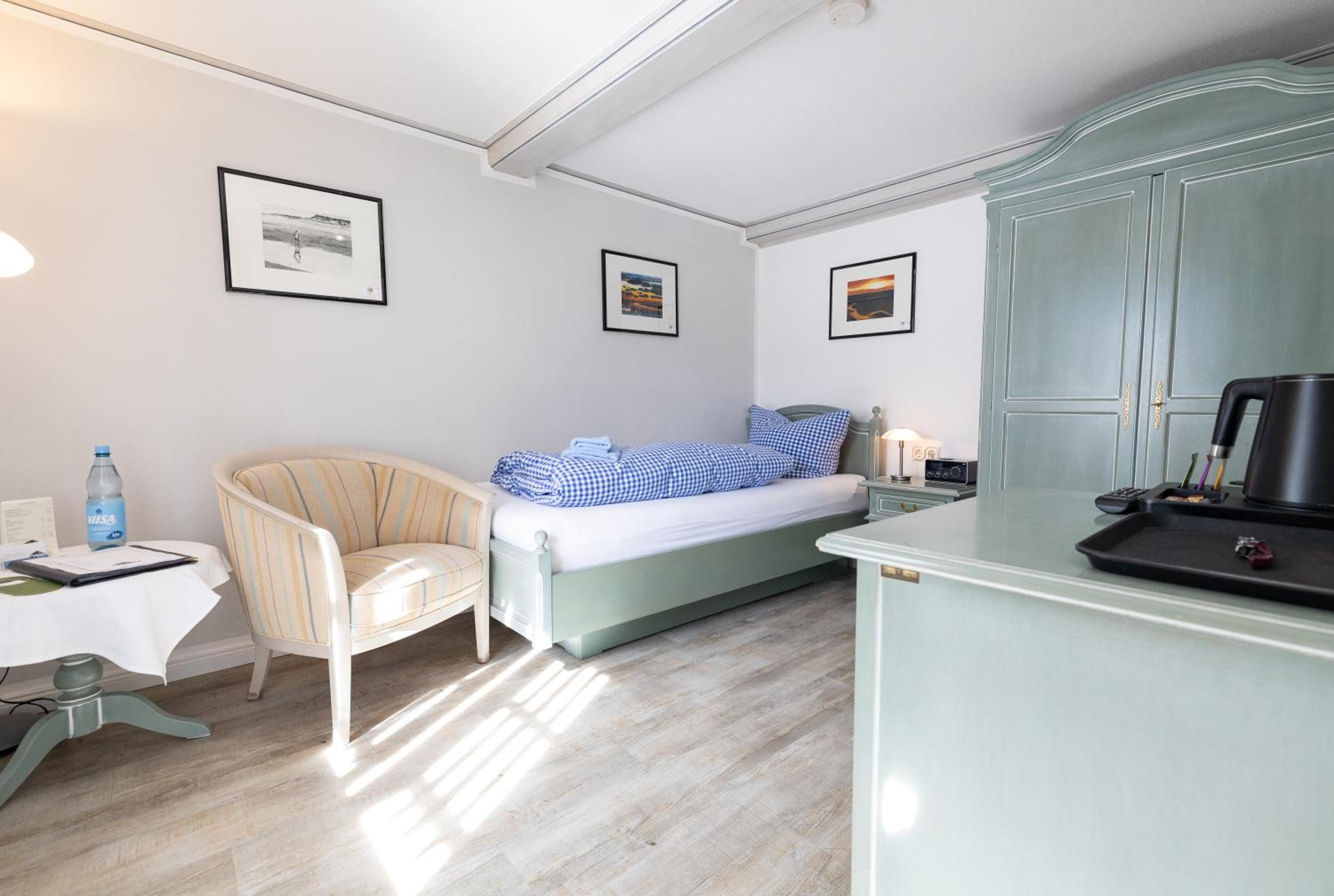 Single Room 18