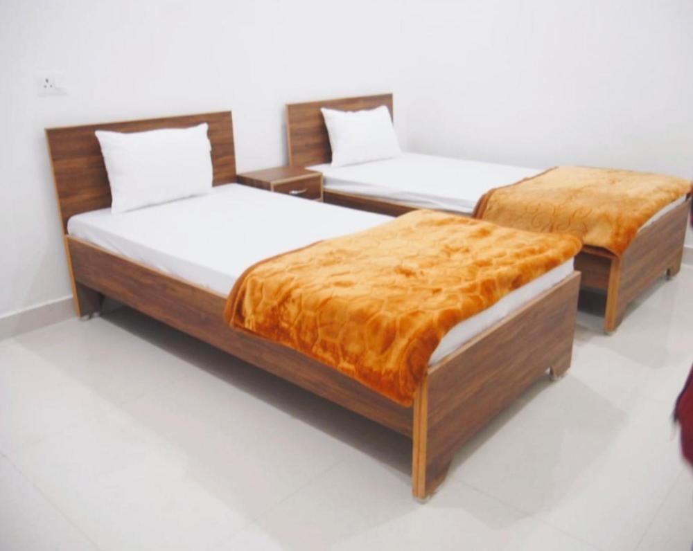 Double Room with Balcony - Photo 24