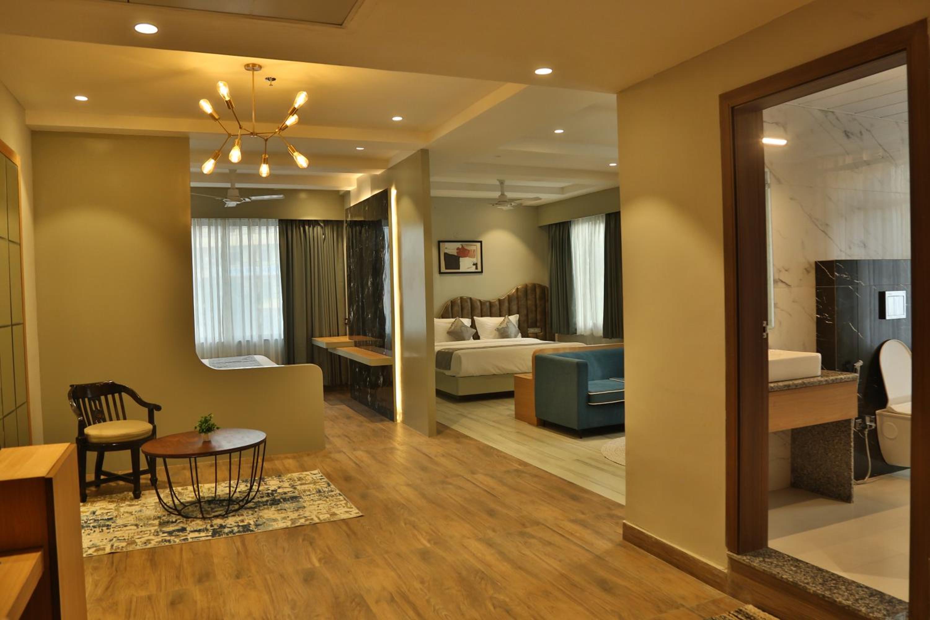 Family Suite - Photo 1