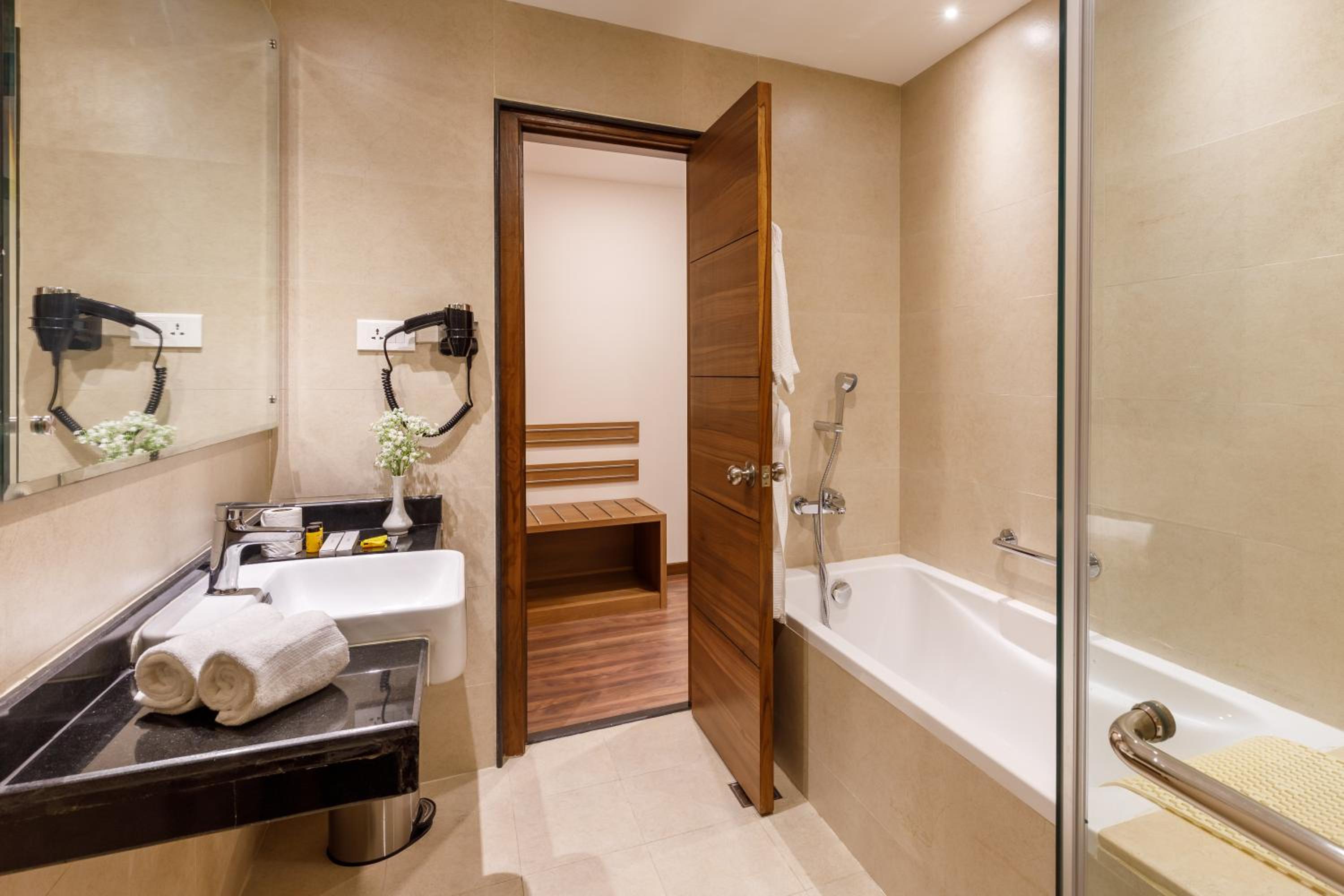 Junior Suite - Photo 3