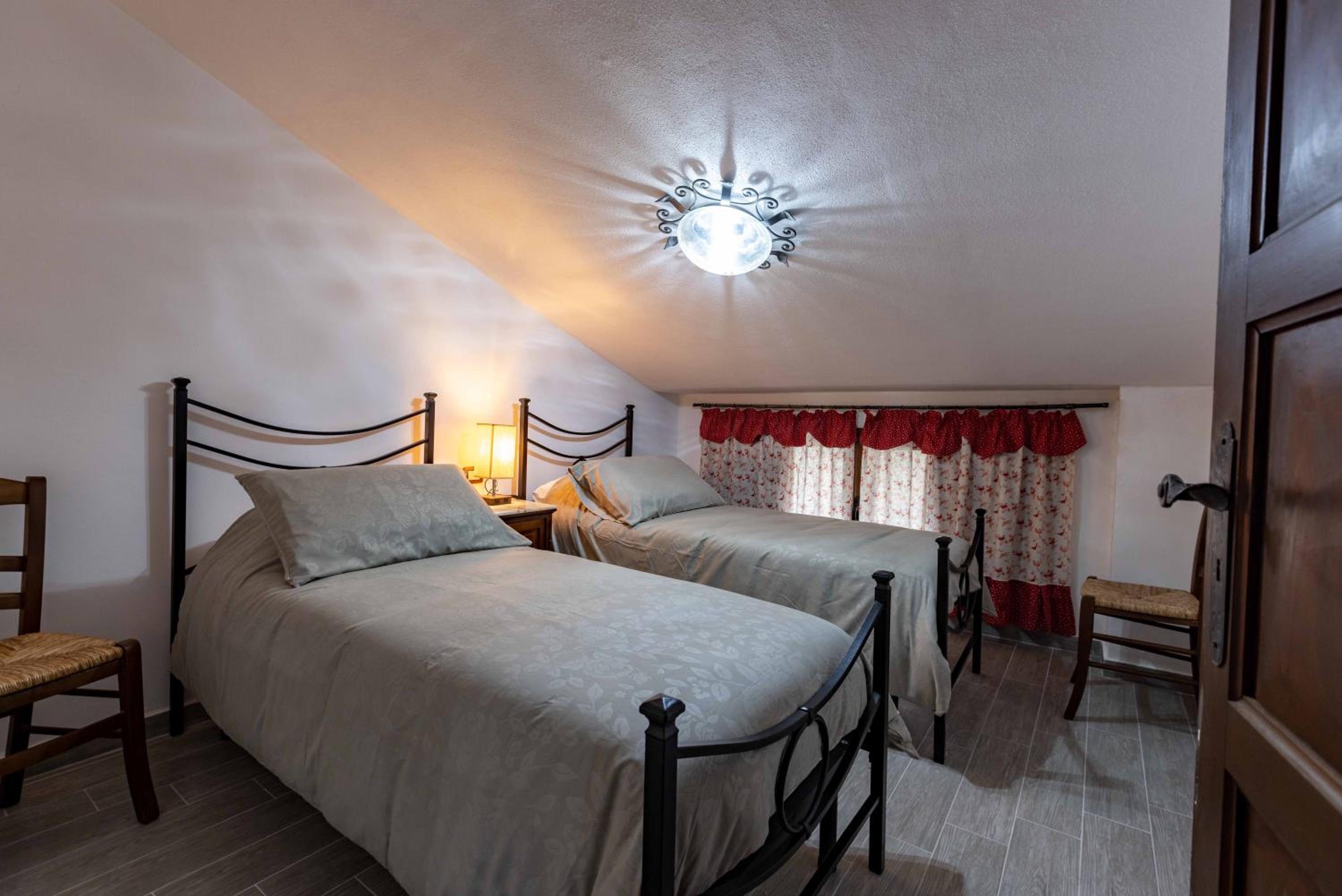 Junior Suite with Balcony photo 1