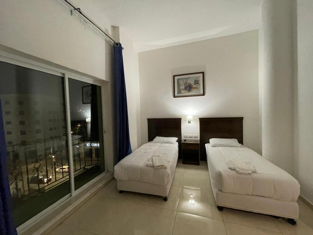 Twin Room with Private Bathroom
