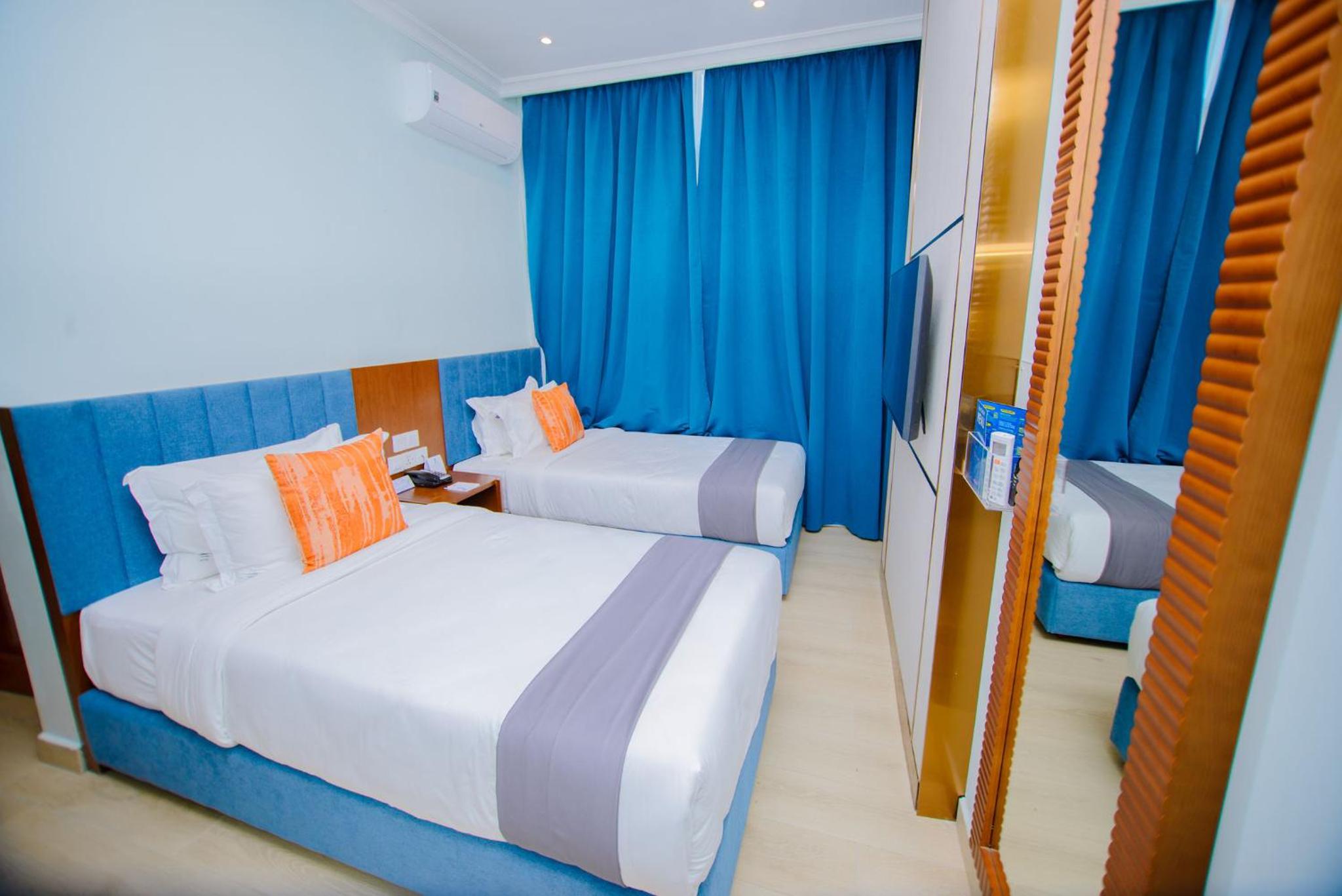 Standard Twin Room - Non-Smoking - Photo 1