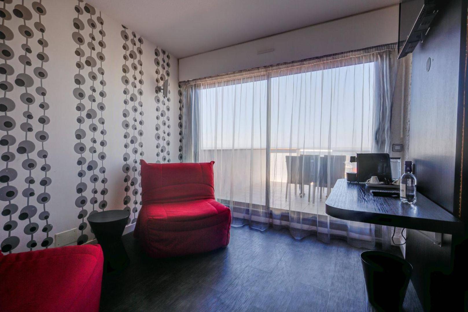 Suite - Terrace with Sea View - Photo 2